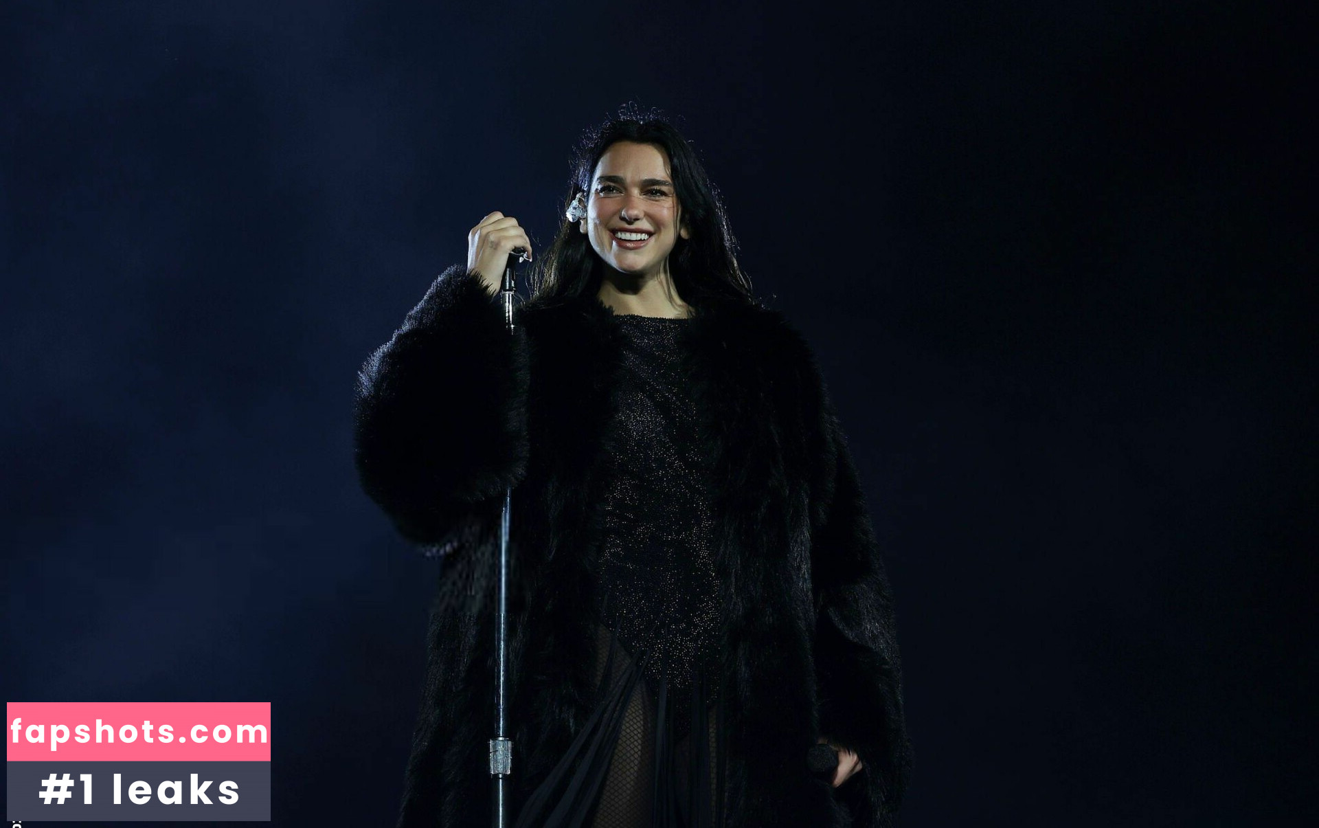 Dua Lipa gallery photo #47