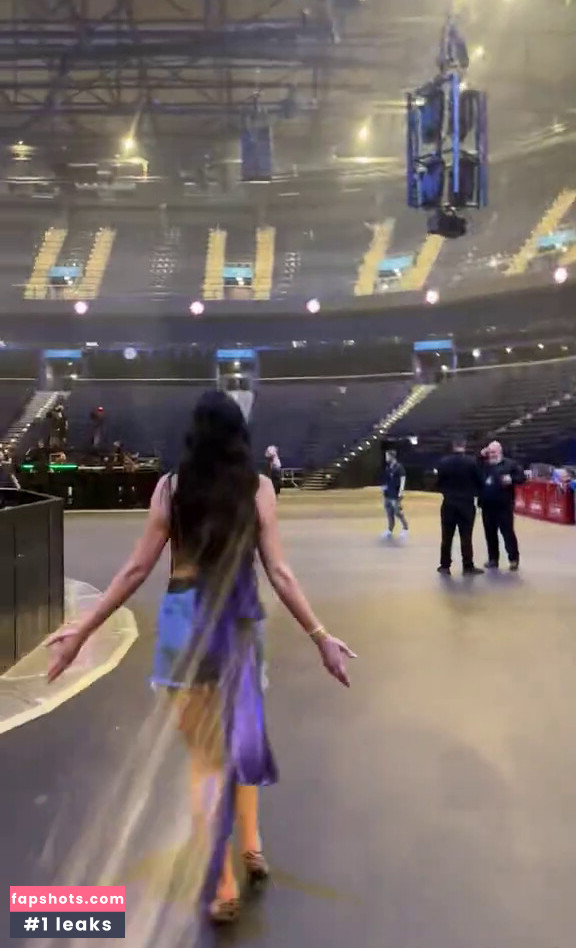 Dua Lipa gallery photo #461