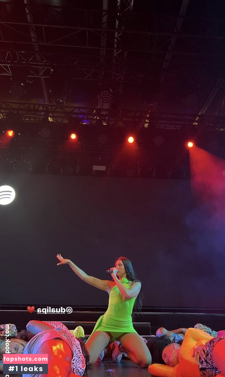 Dua Lipa gallery photo #4610