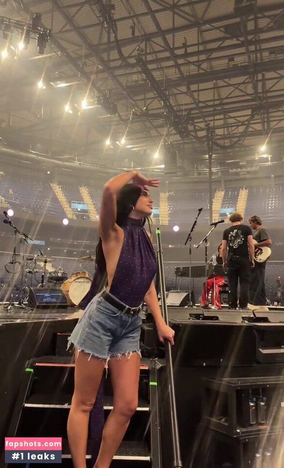 Dua Lipa gallery photo #463