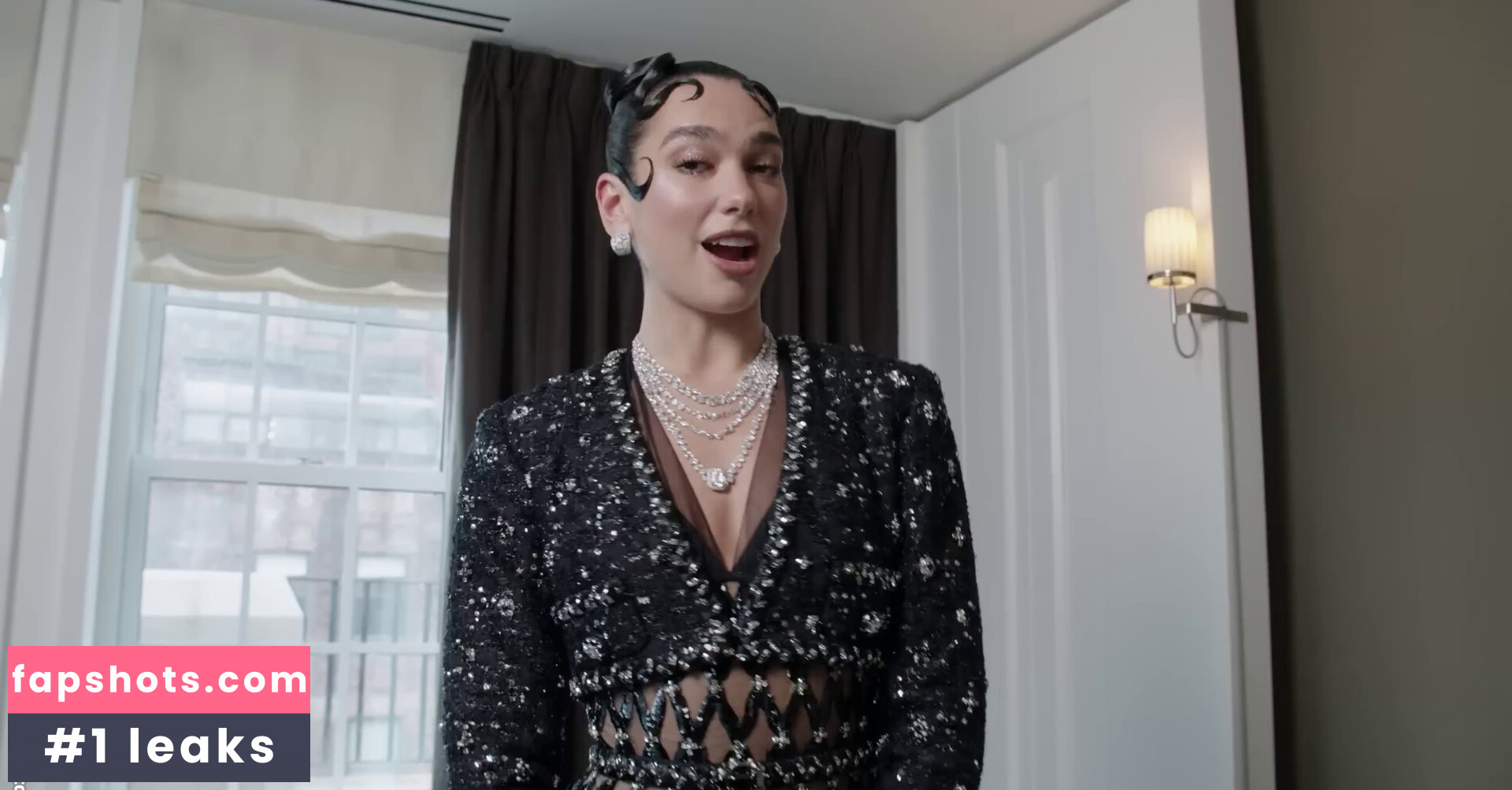 Dua Lipa gallery photo #469