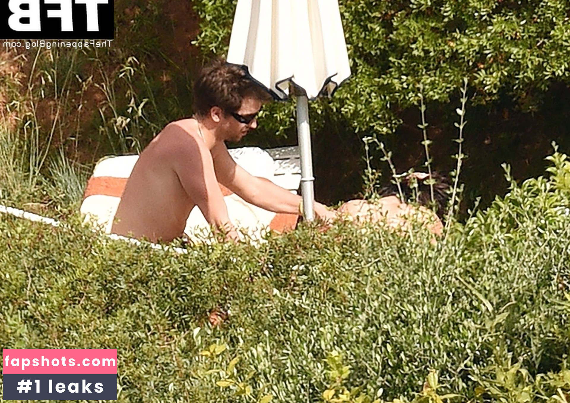 Dua Lipa gallery photo #4728