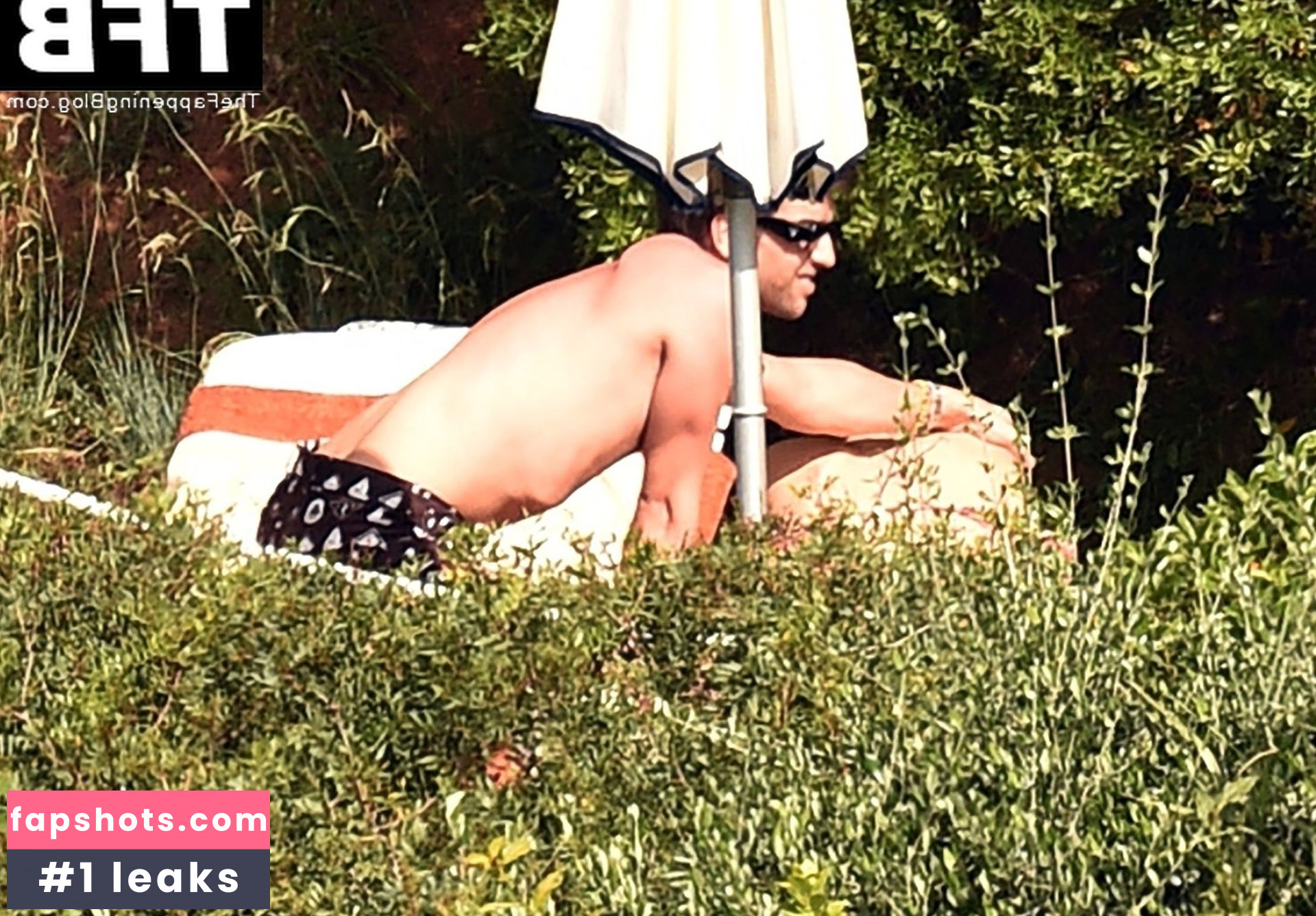 Dua Lipa gallery photo #4730