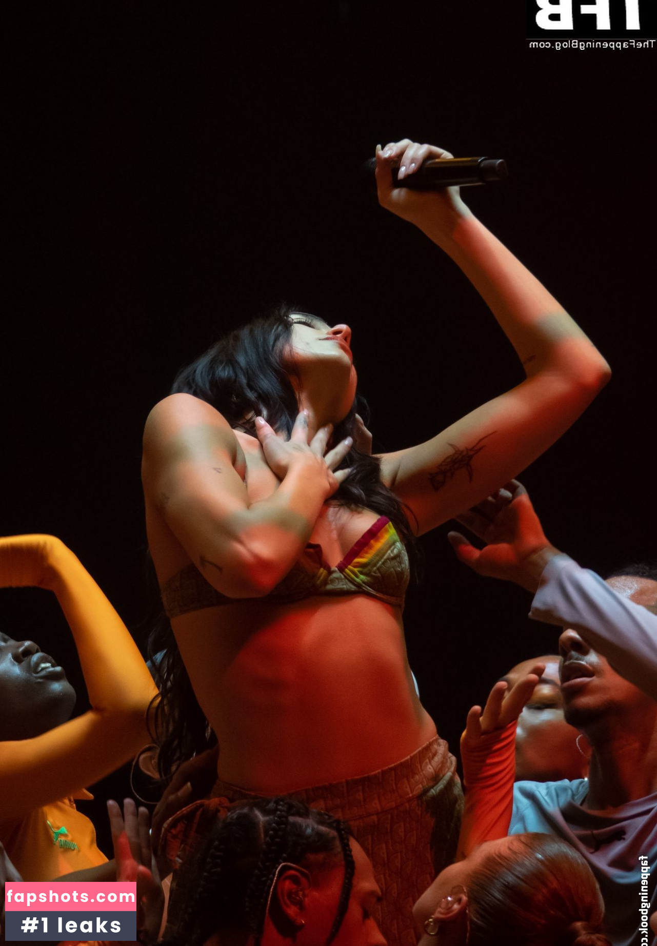 Dua Lipa gallery photo #4784