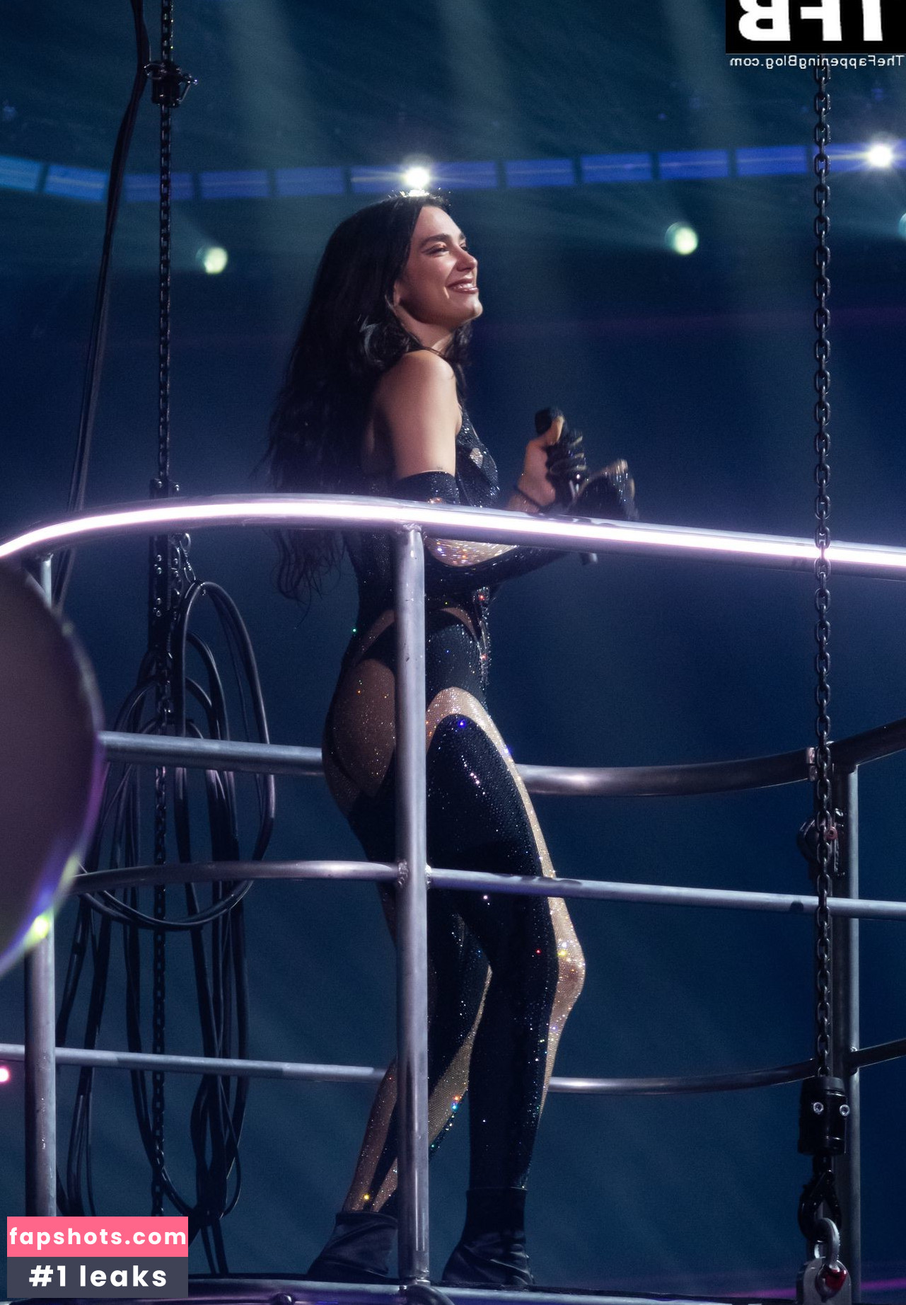 Dua Lipa gallery photo #4789