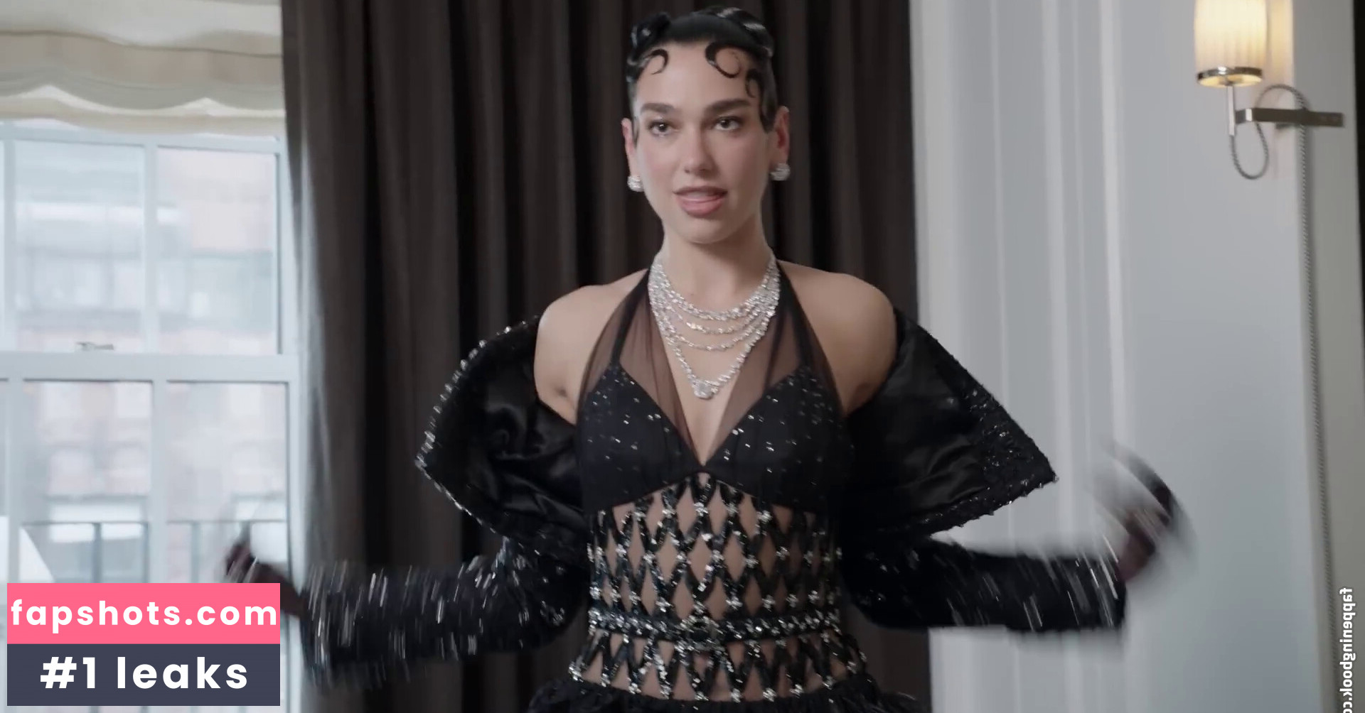 Dua Lipa gallery photo #480