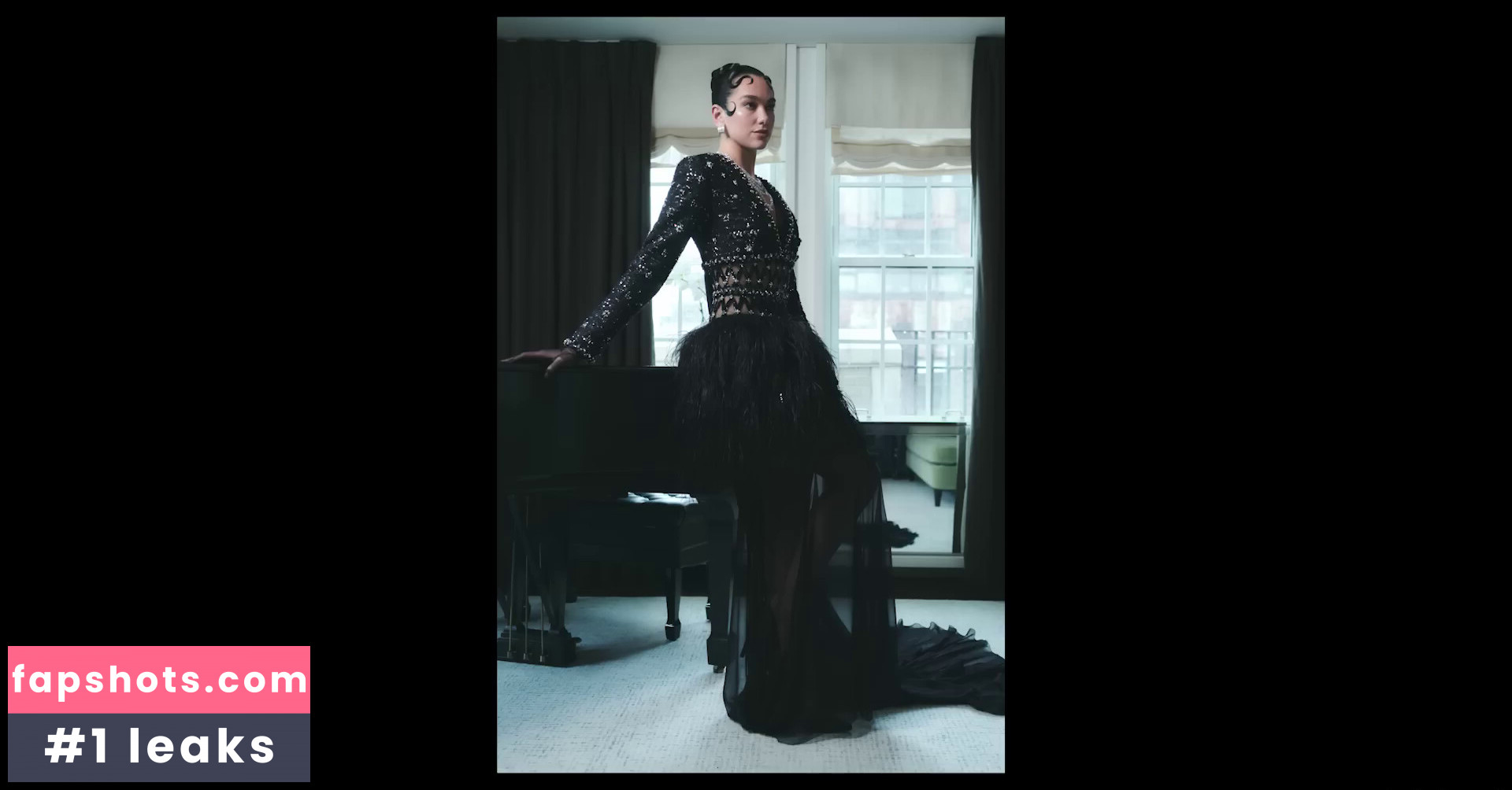 Dua Lipa gallery photo #481