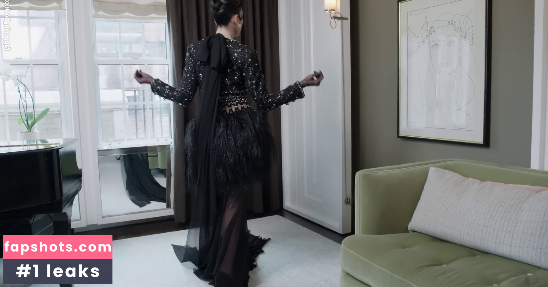 Dua Lipa gallery photo #483