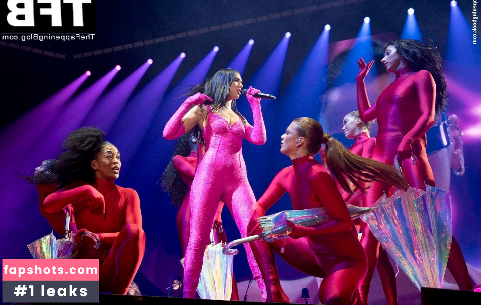 Dua Lipa gallery photo #4847