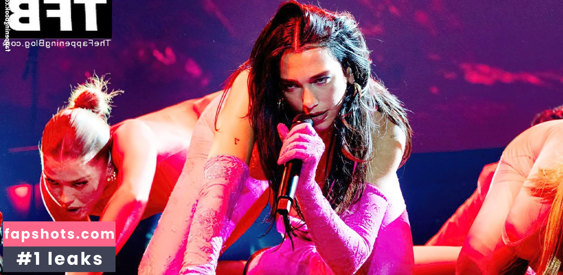 Dua Lipa gallery photo #4883