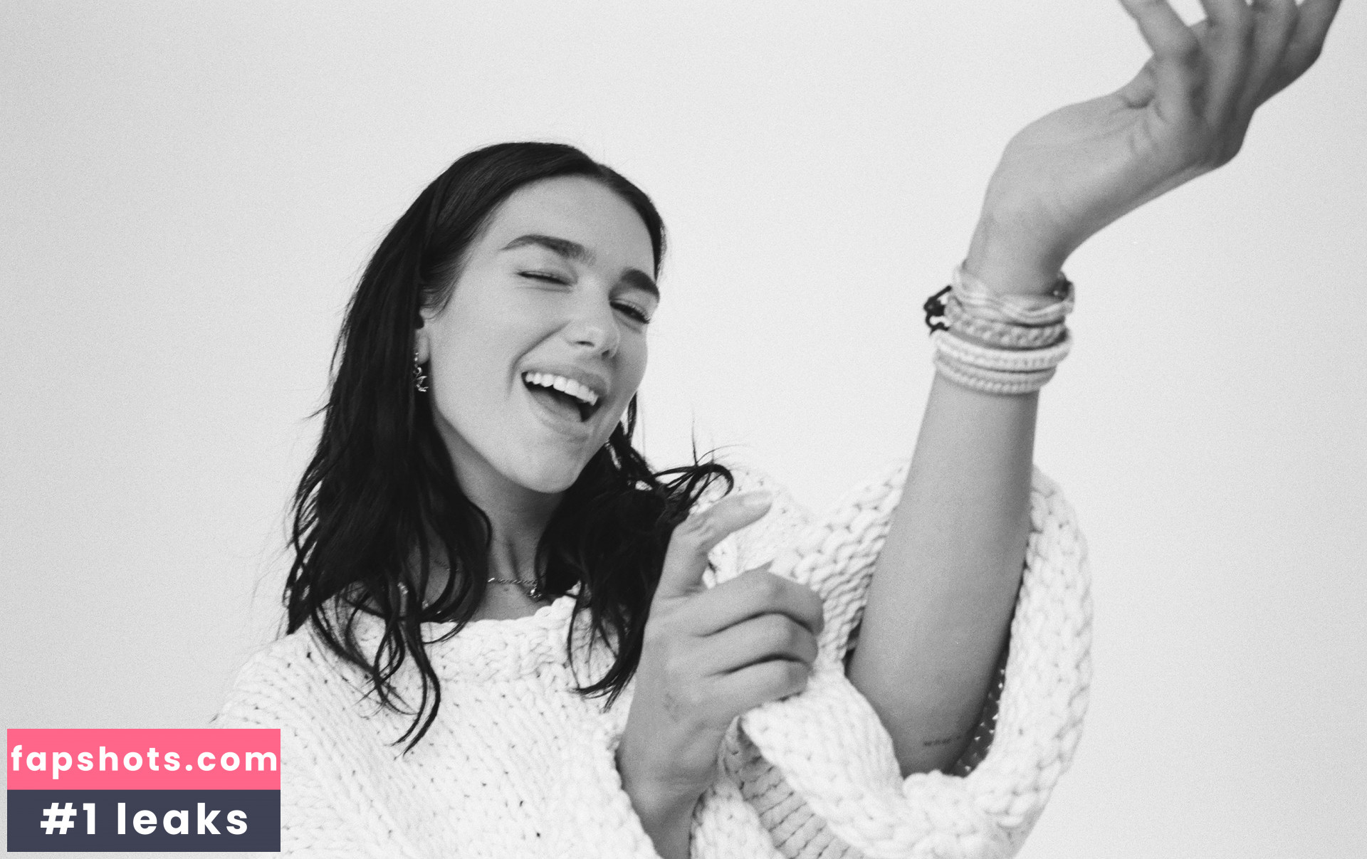 Dua Lipa gallery photo #4890