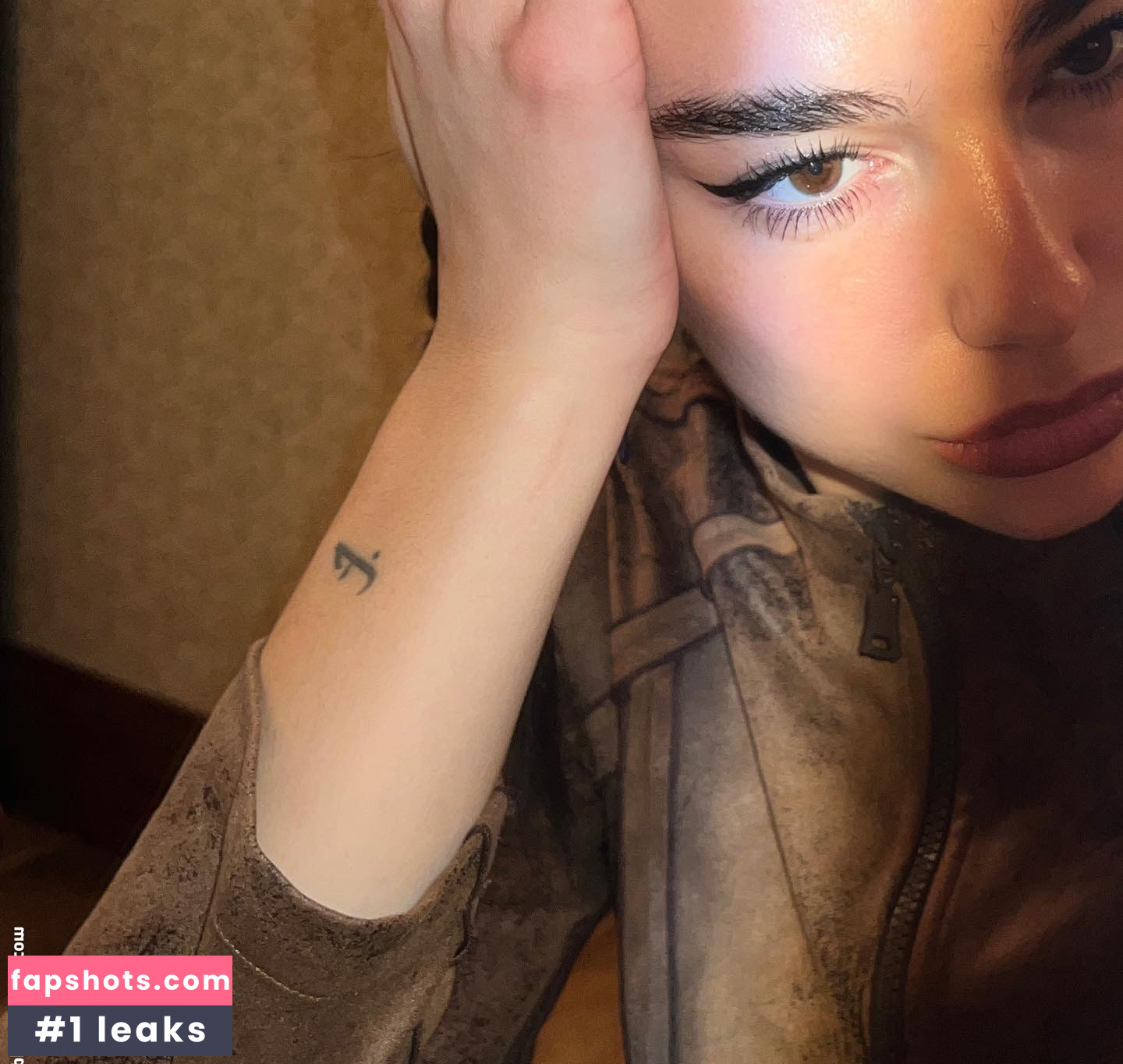 Dua Lipa gallery photo #4903
