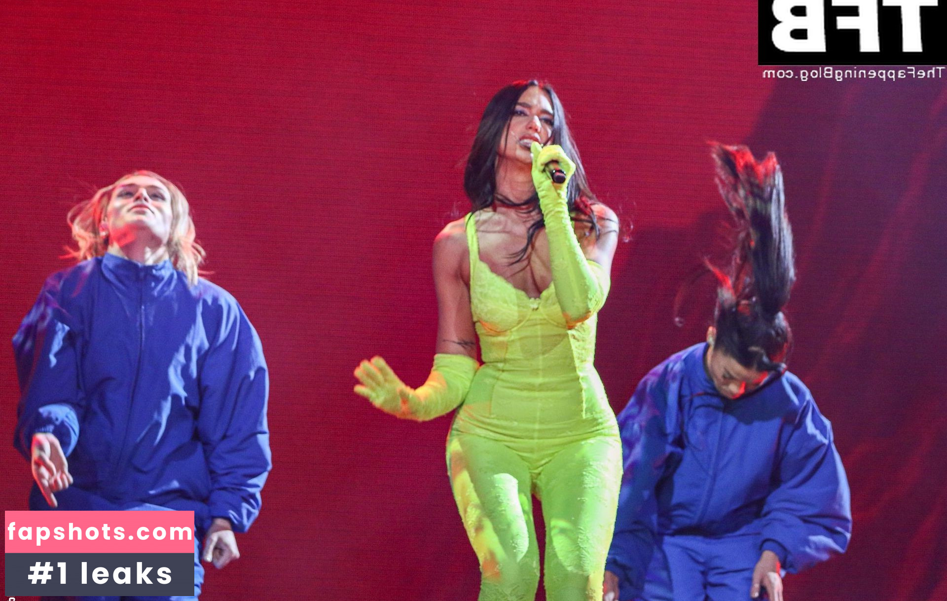 Dua Lipa gallery photo #5073