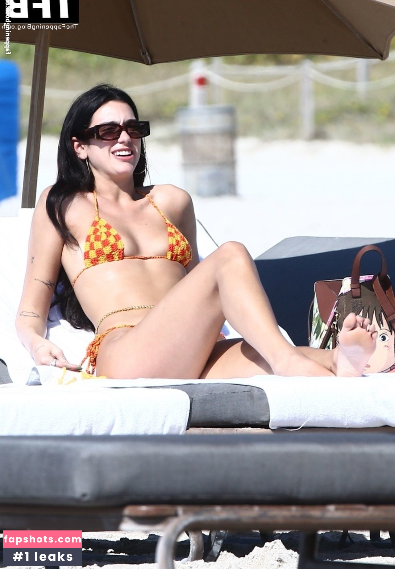 Dua Lipa gallery photo #5135