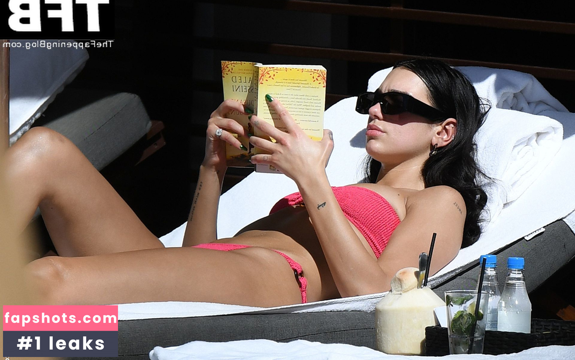 Dua Lipa gallery photo #5201