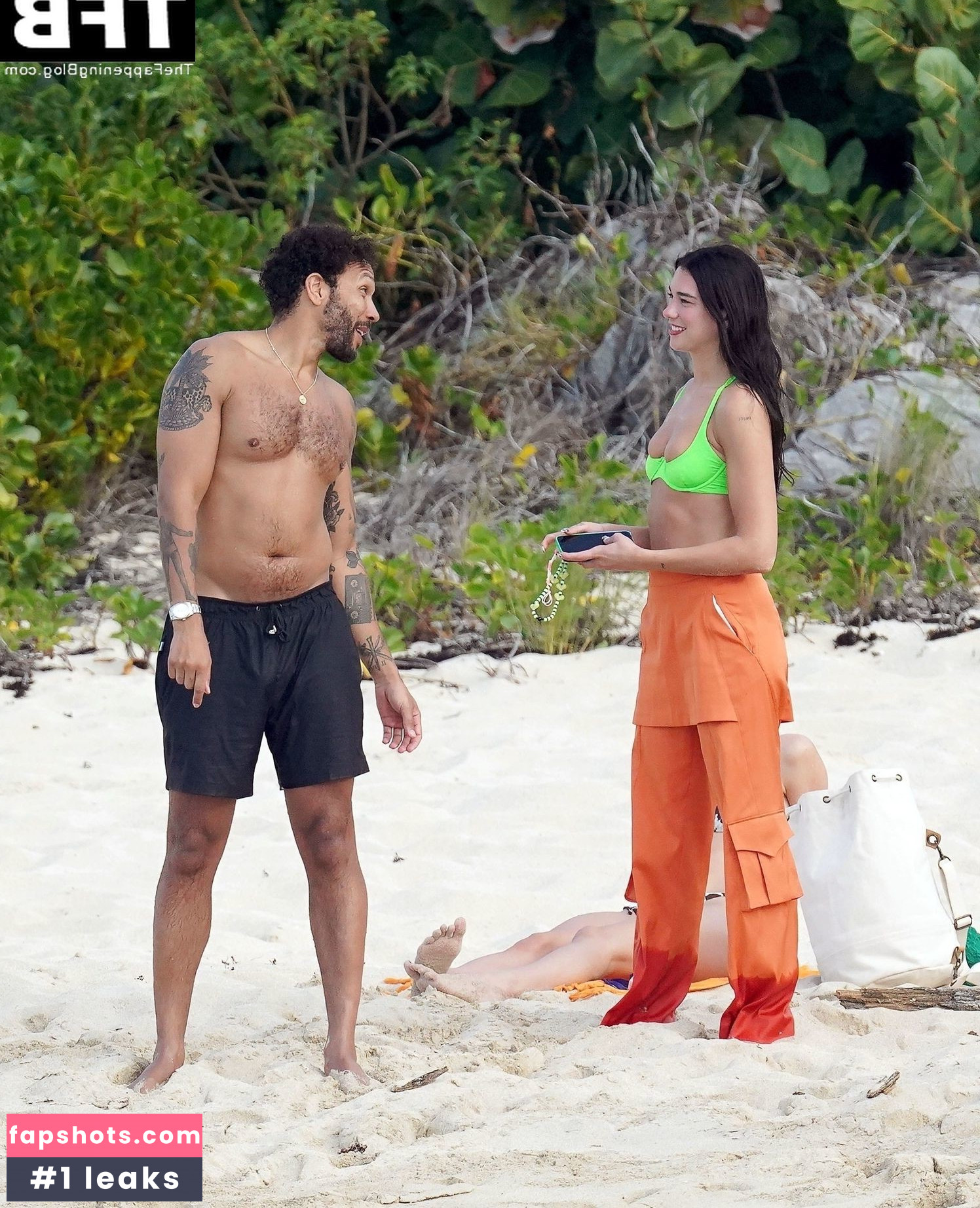 Dua Lipa gallery photo #5261