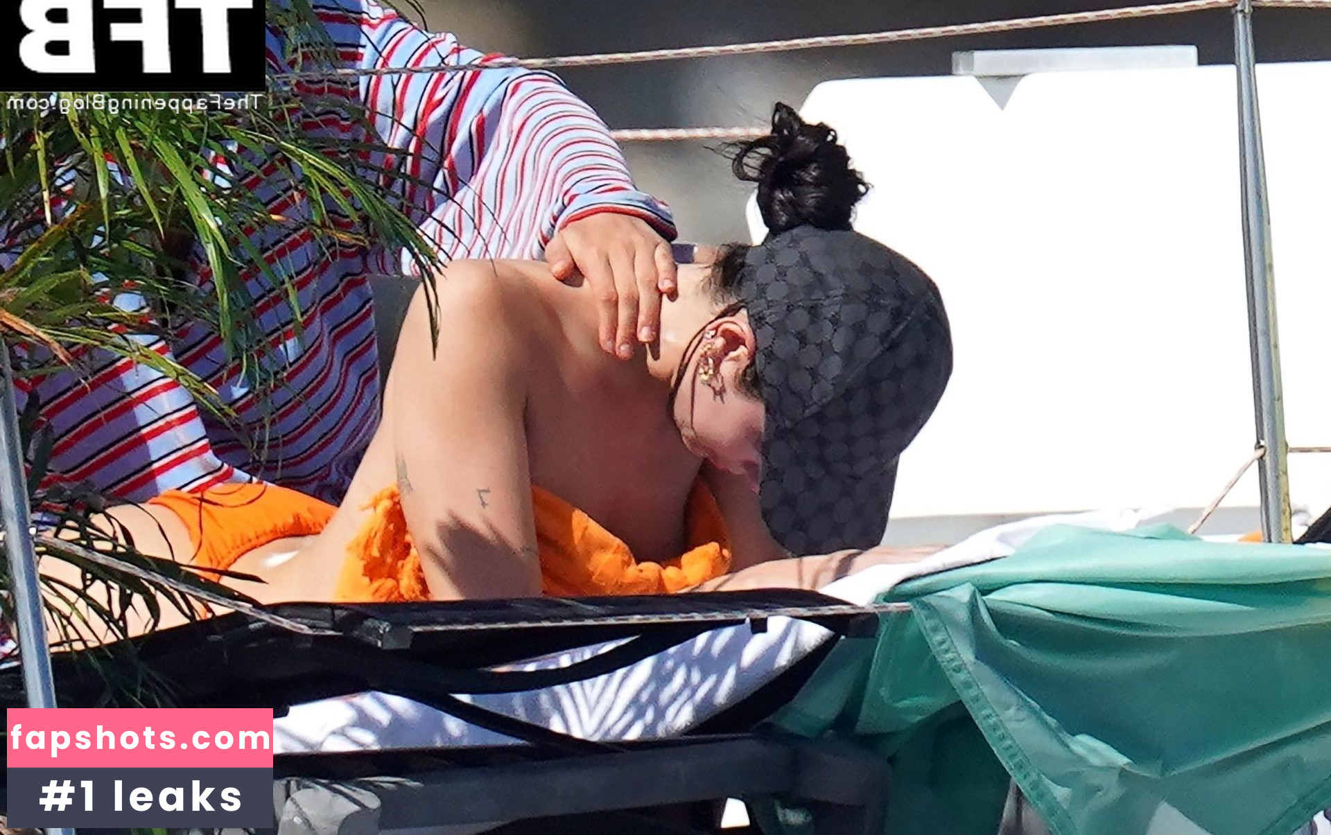 Dua Lipa gallery photo #5281