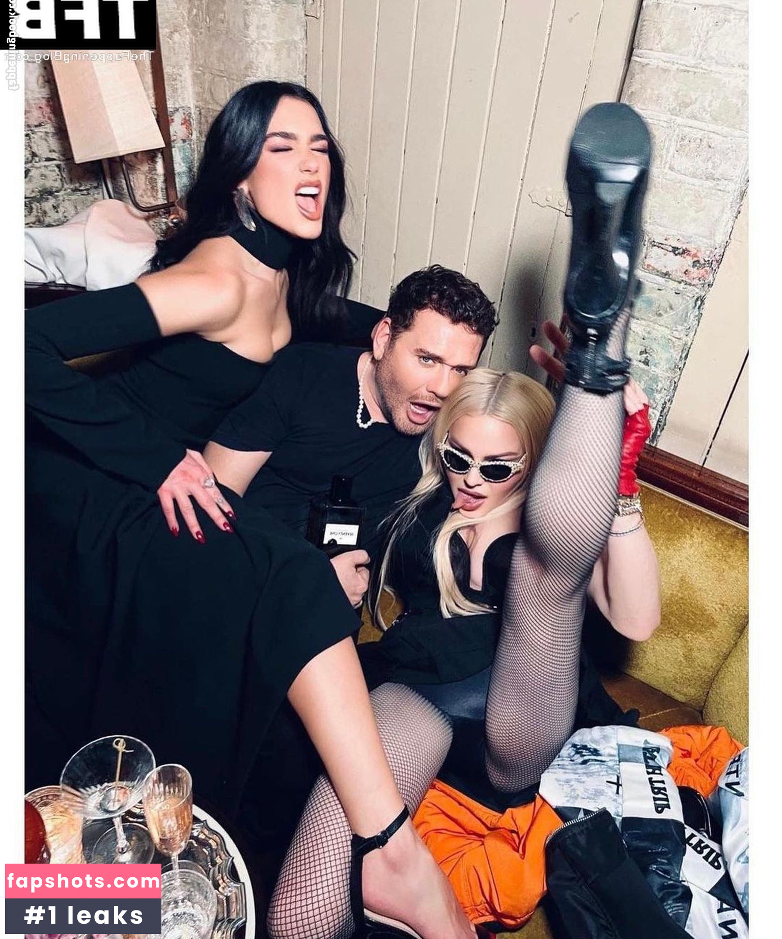 Dua Lipa gallery photo #5316