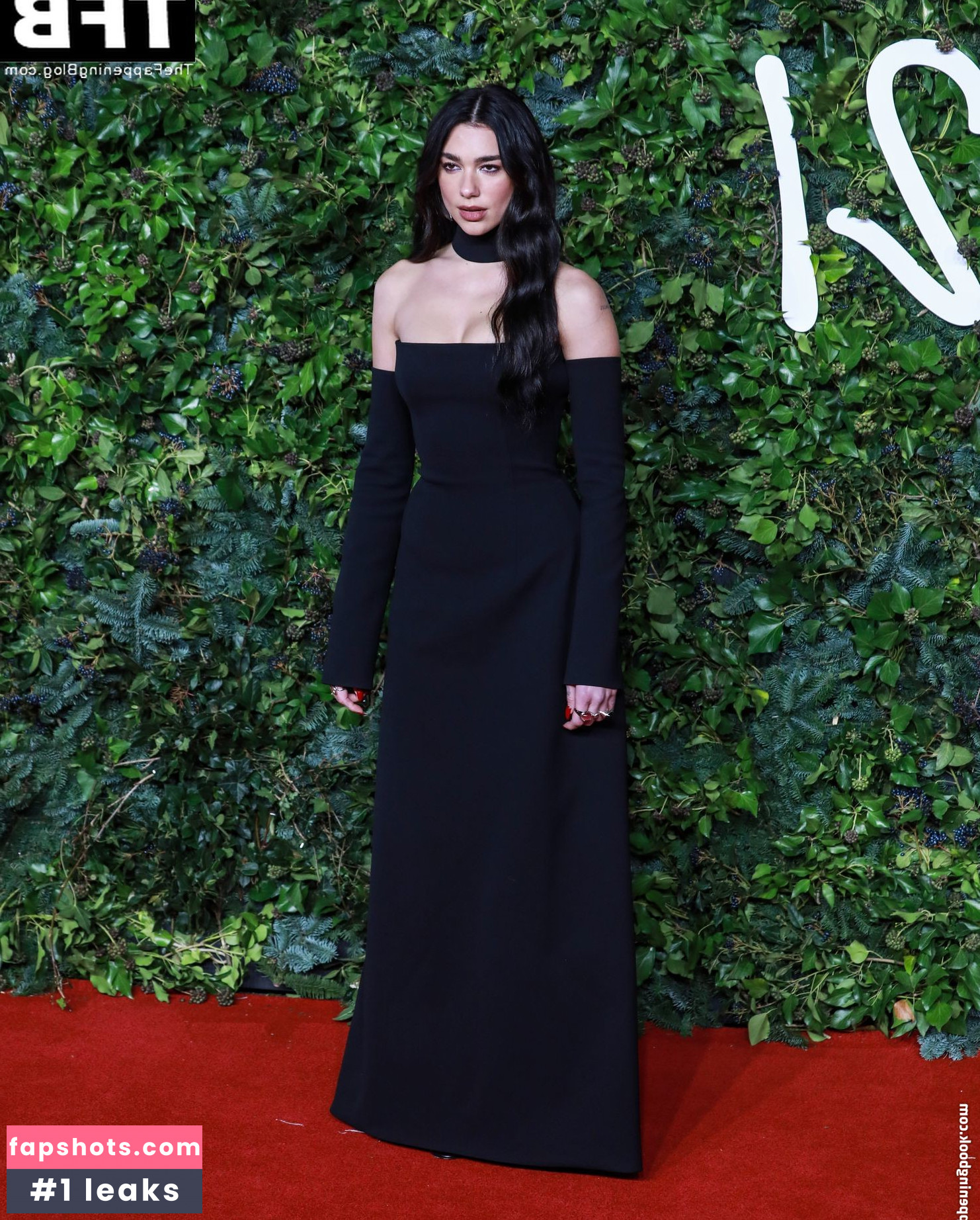 Dua Lipa gallery photo #5320