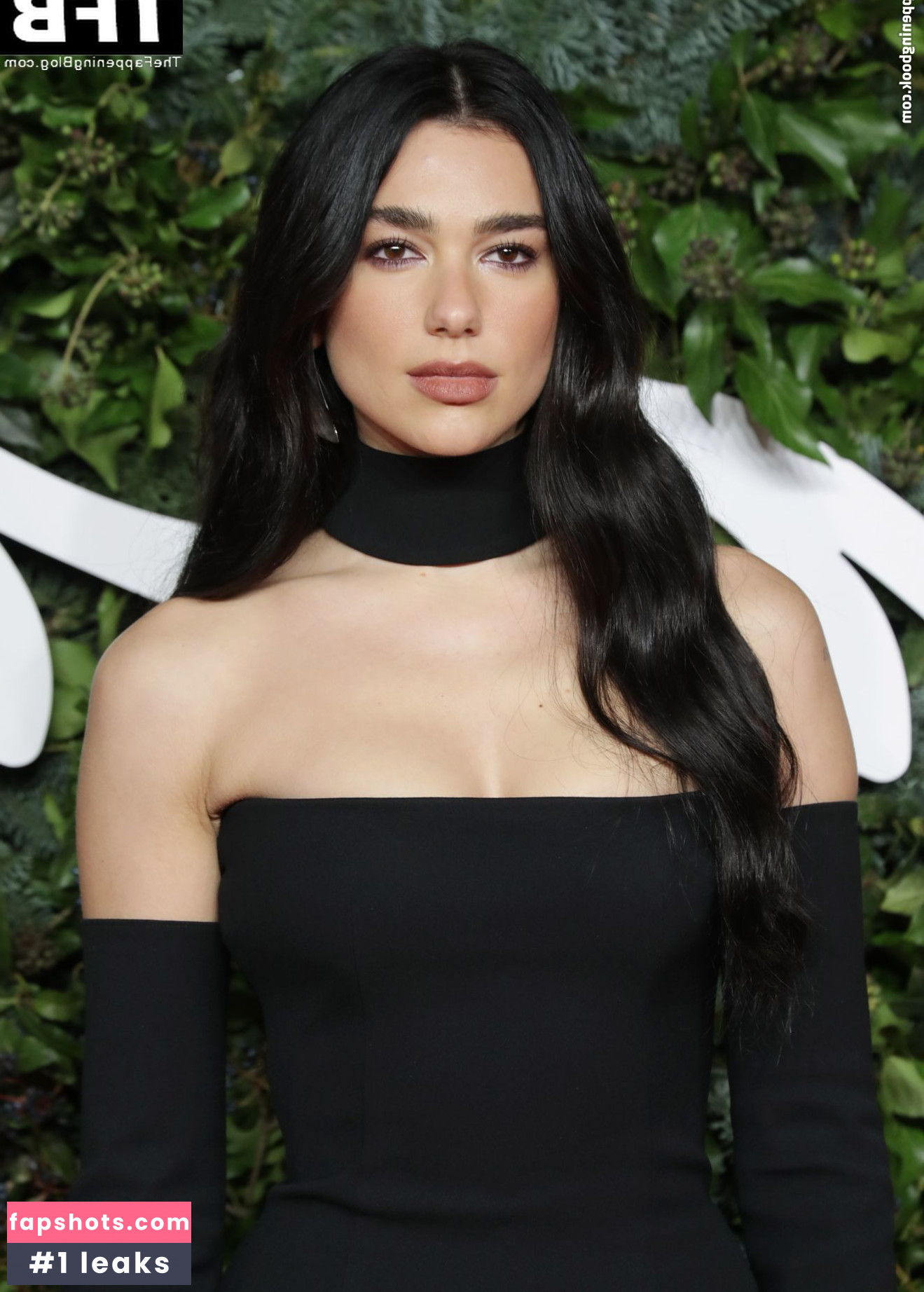 Dua Lipa gallery photo #5333