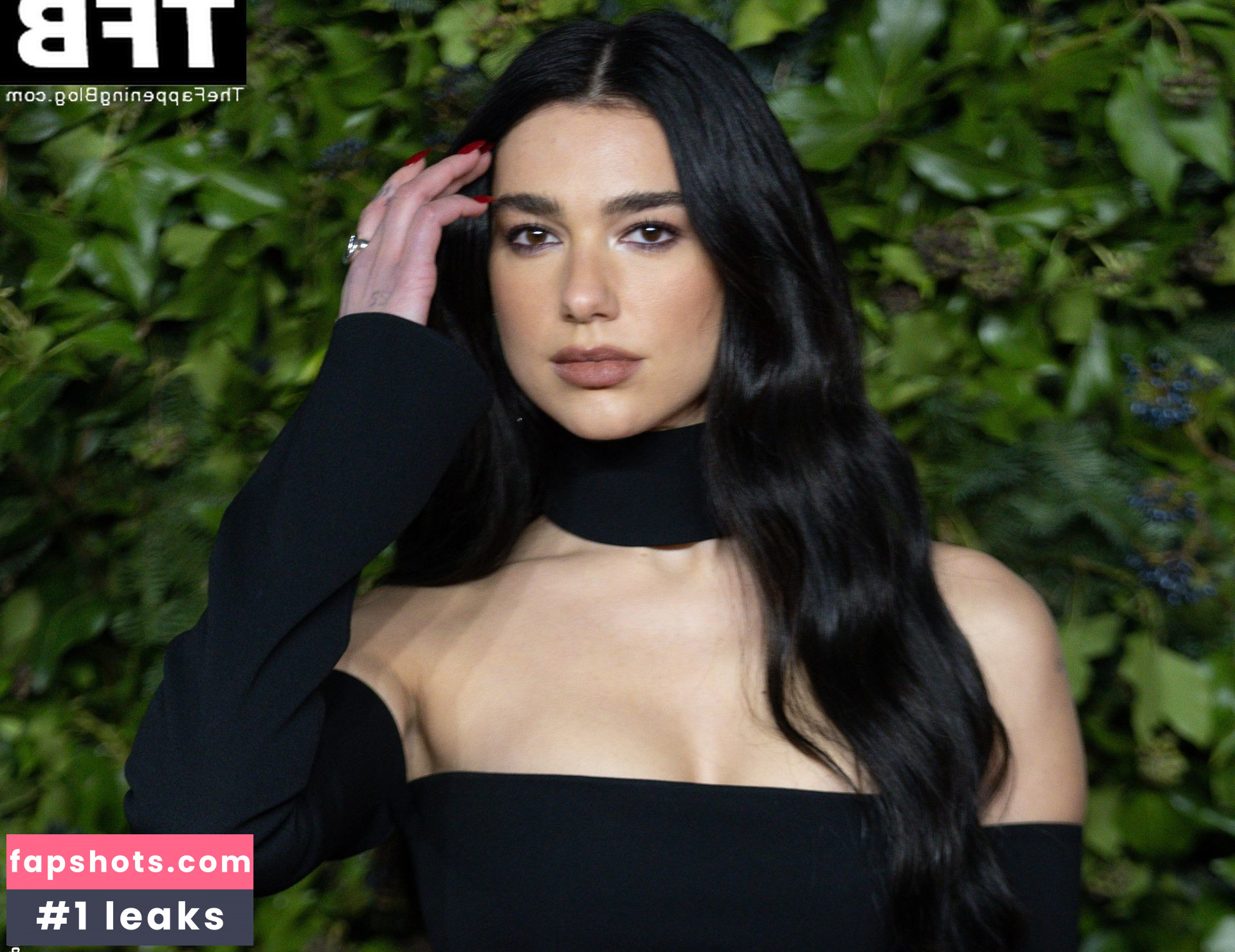 Dua Lipa gallery photo #5344