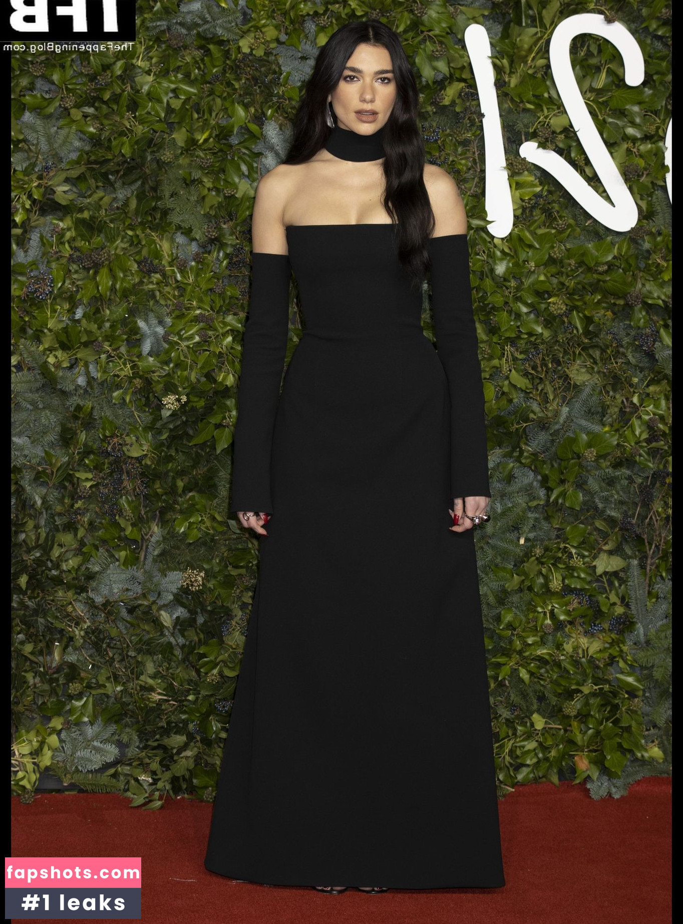 Dua Lipa gallery photo #5400