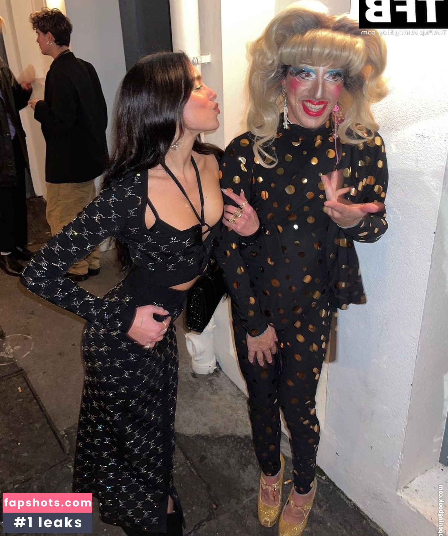 Dua Lipa gallery photo #5503