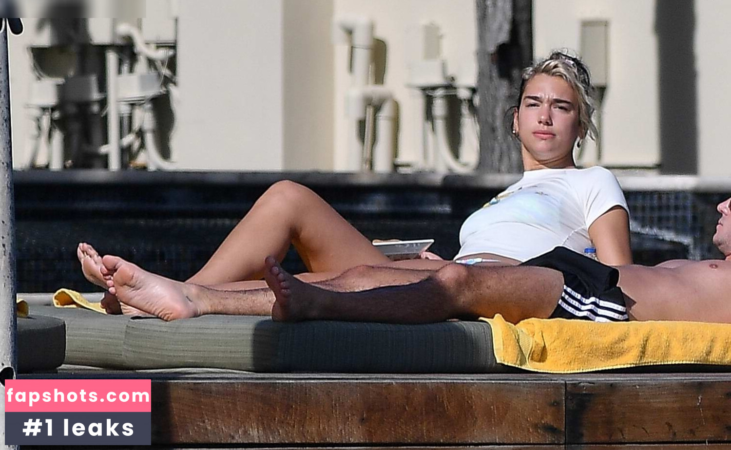 Dua Lipa gallery photo #552