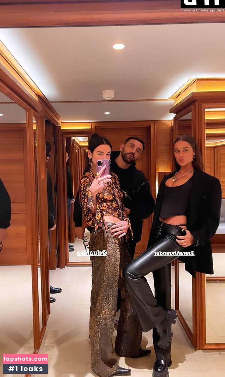 Dua Lipa gallery photo #5523