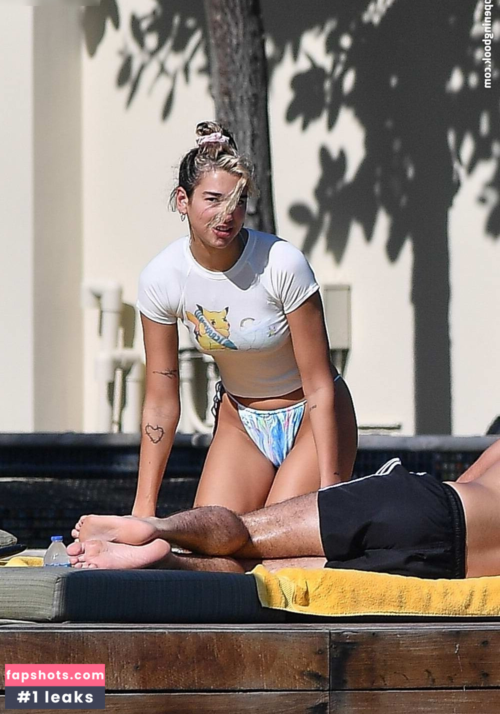 Dua Lipa gallery photo #559