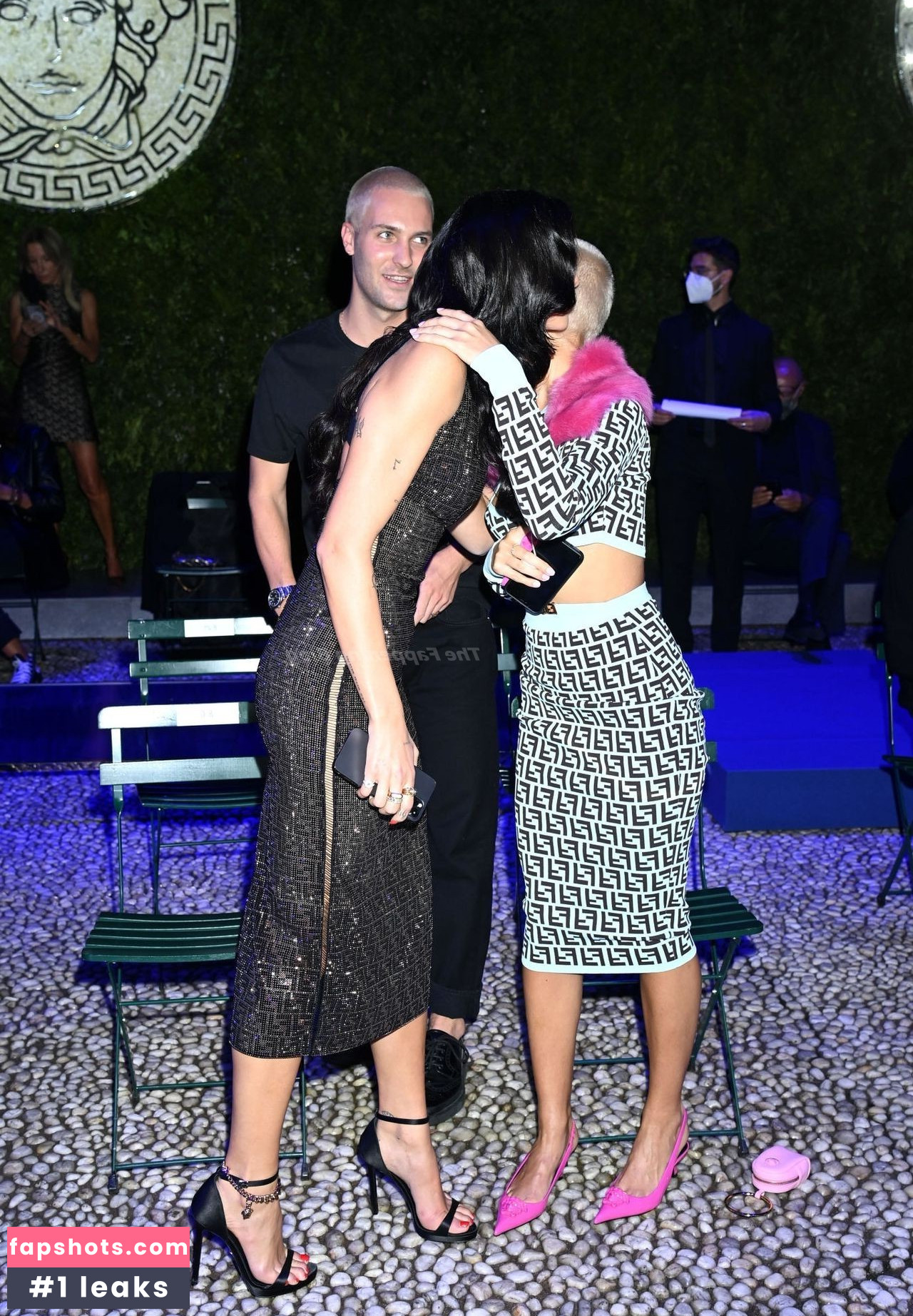 Dua Lipa gallery photo #5622