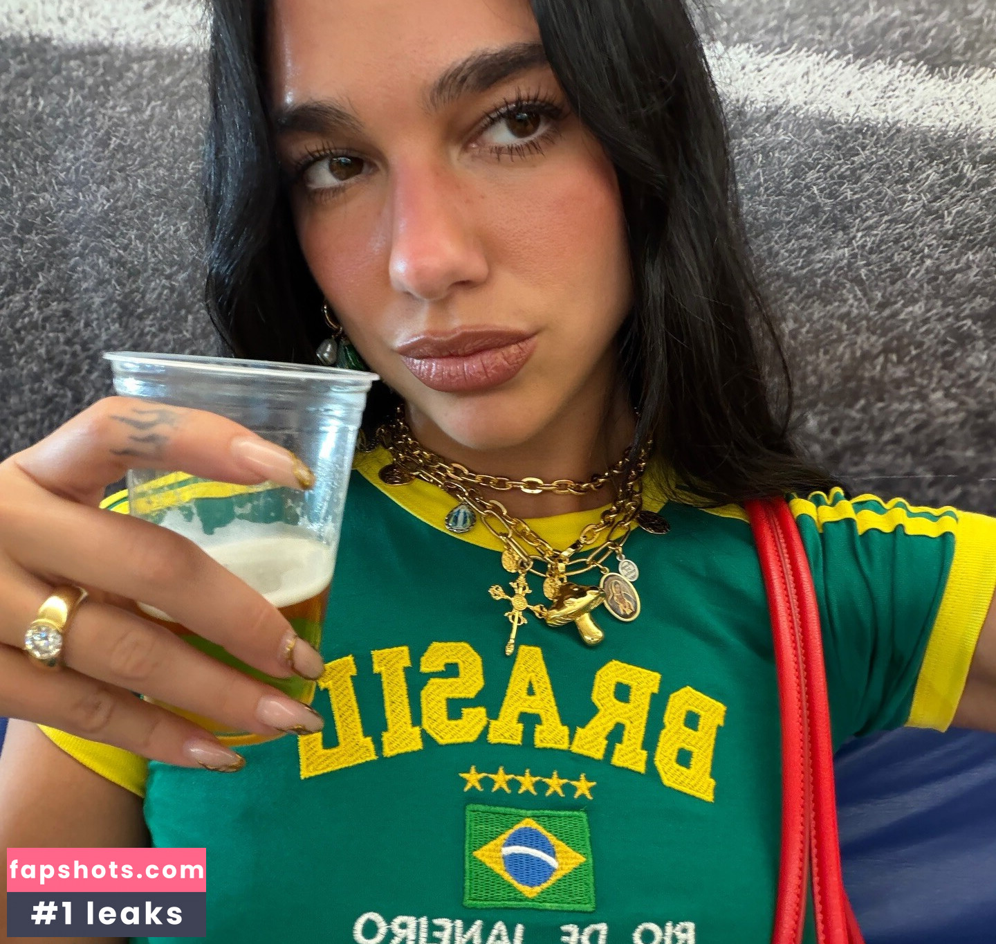 Dua Lipa gallery photo #58