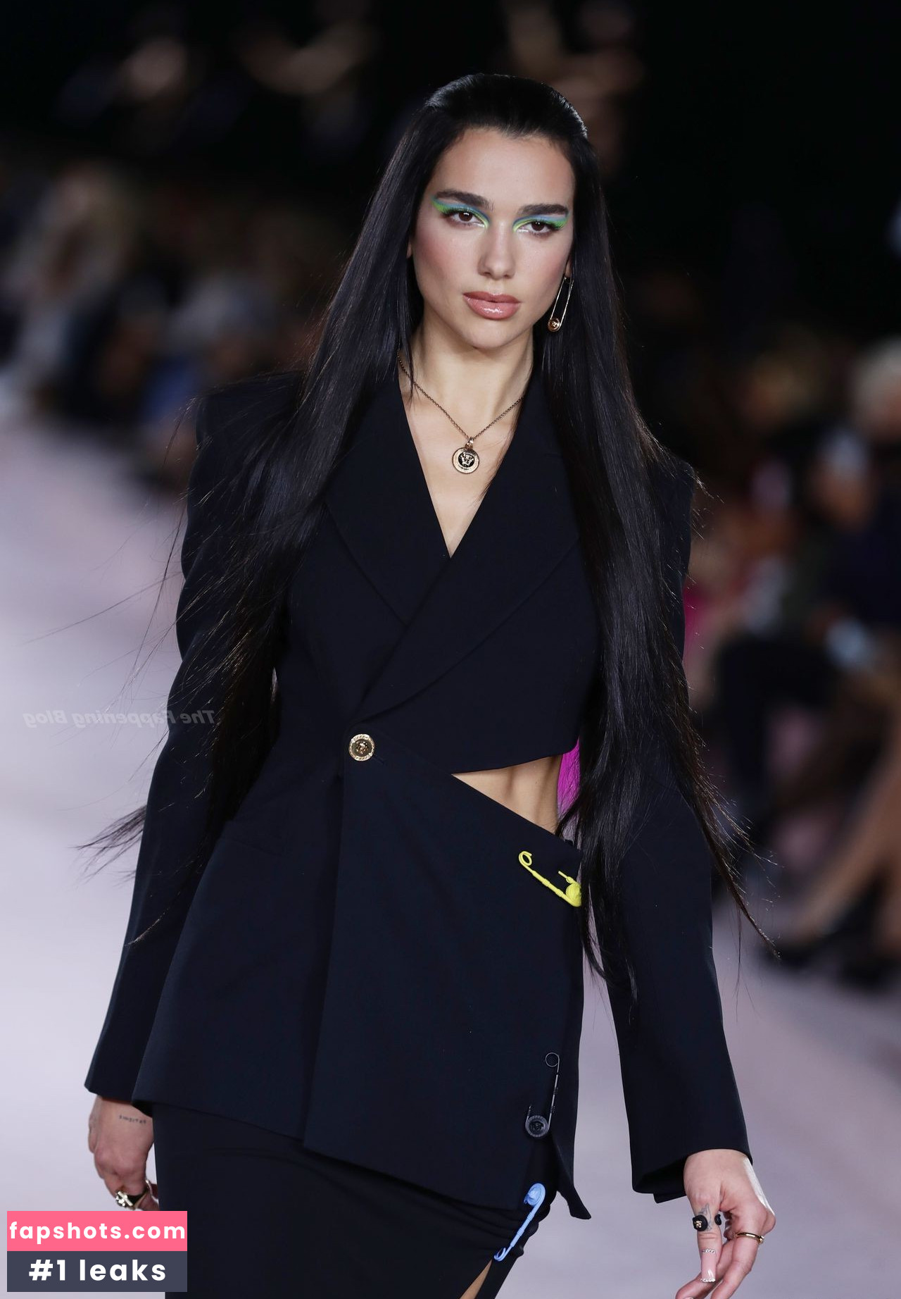 Dua Lipa gallery photo #5705