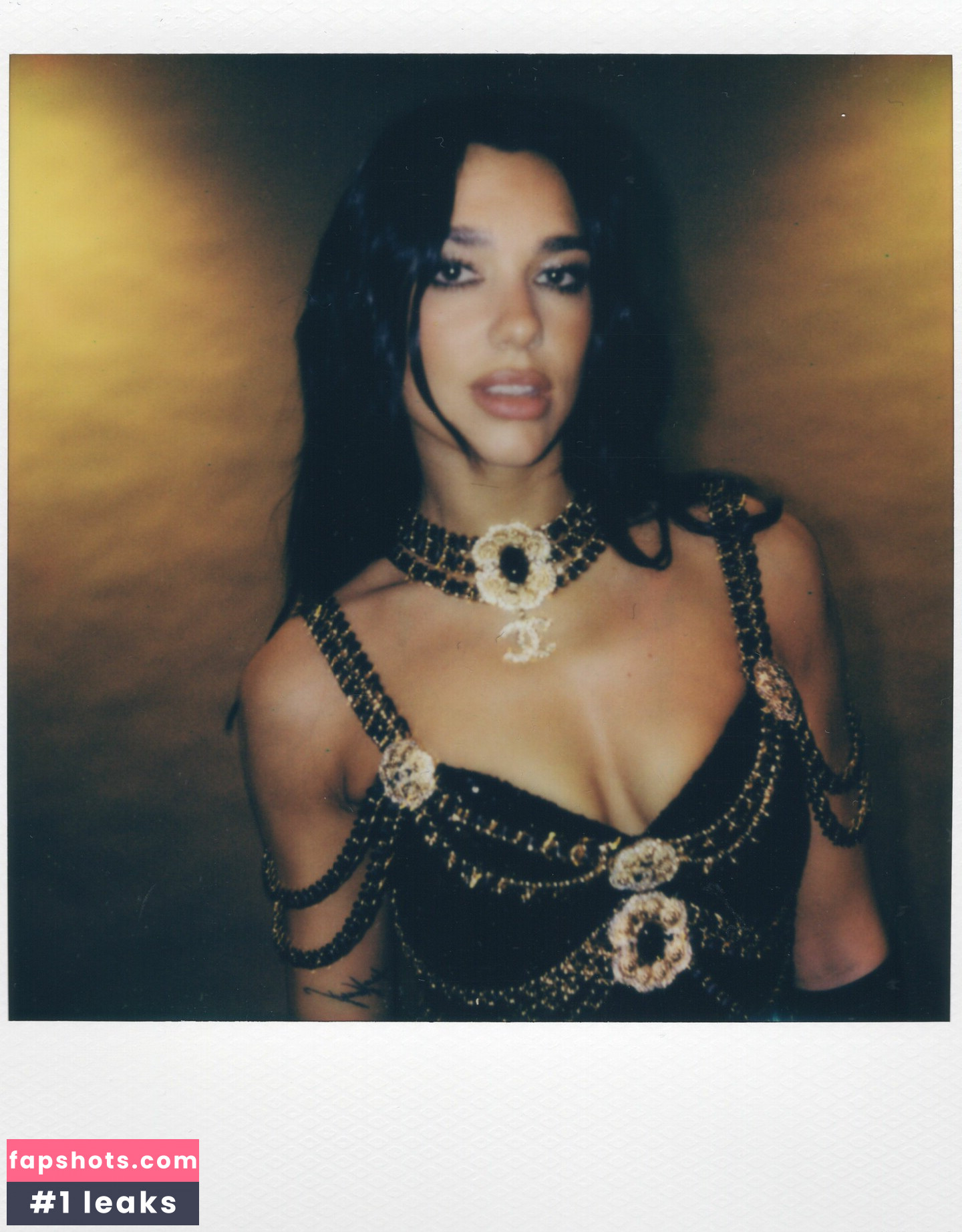 Dua Lipa gallery photo #575