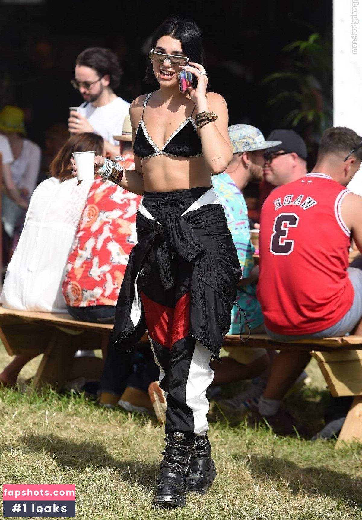 Dua Lipa gallery photo #581