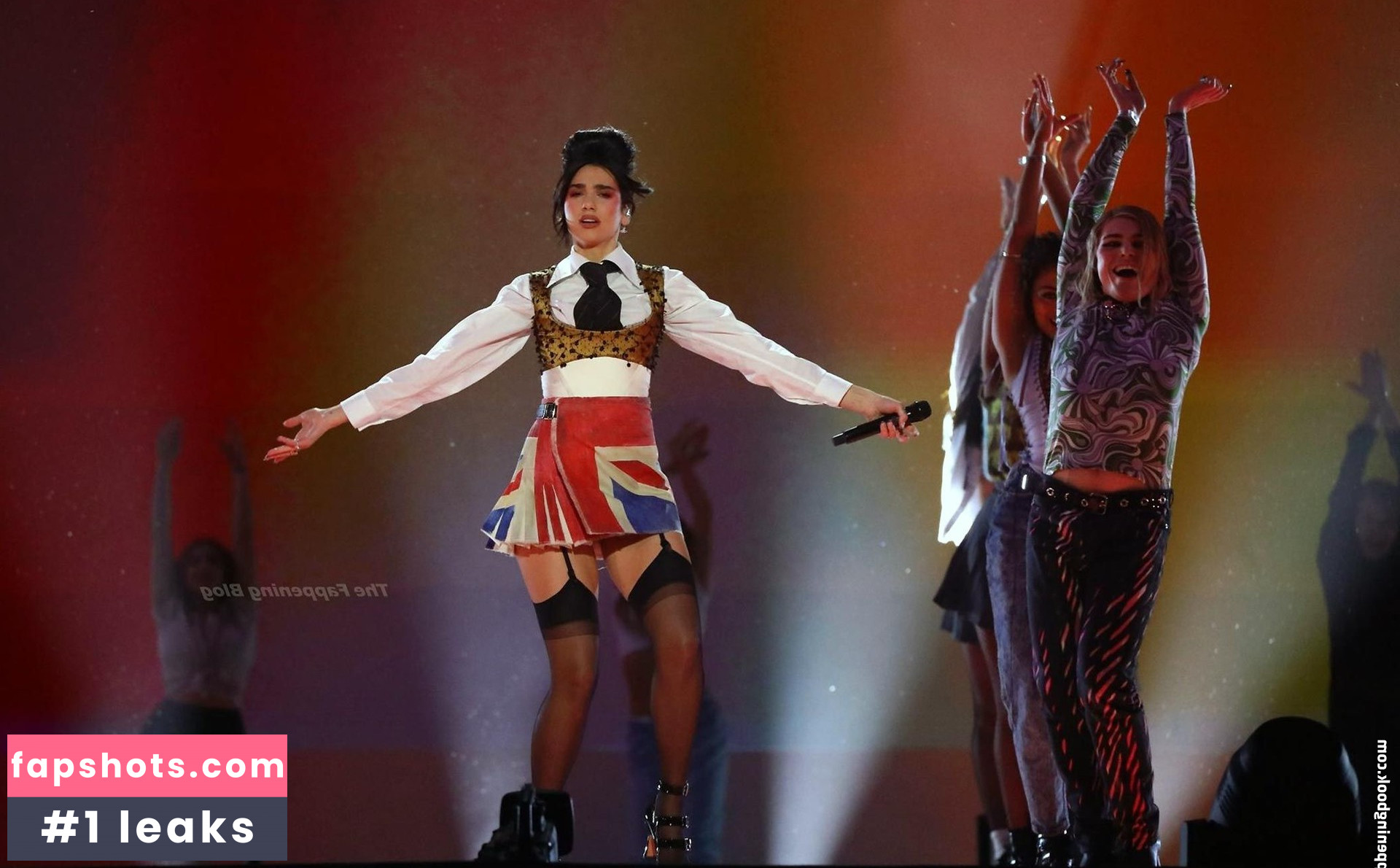 Dua Lipa gallery photo #5842