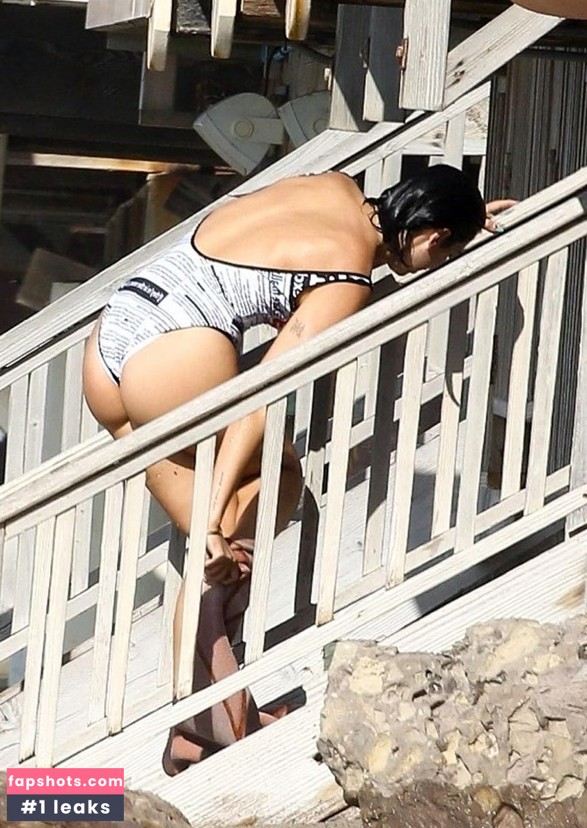 Dua Lipa gallery photo #5870