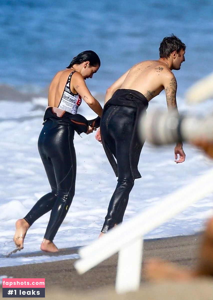 Dua Lipa gallery photo #5879