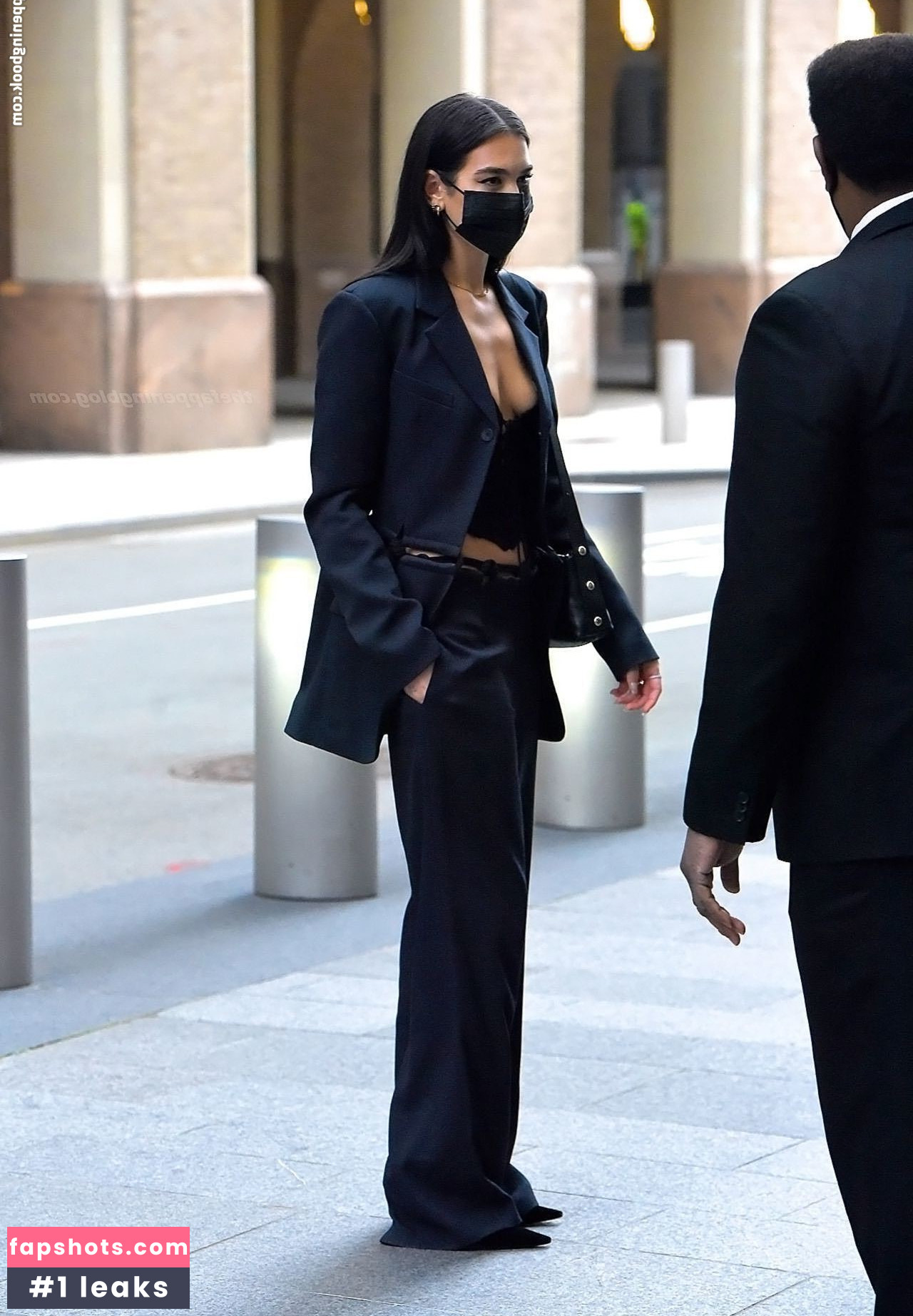 Dua Lipa gallery photo #5936