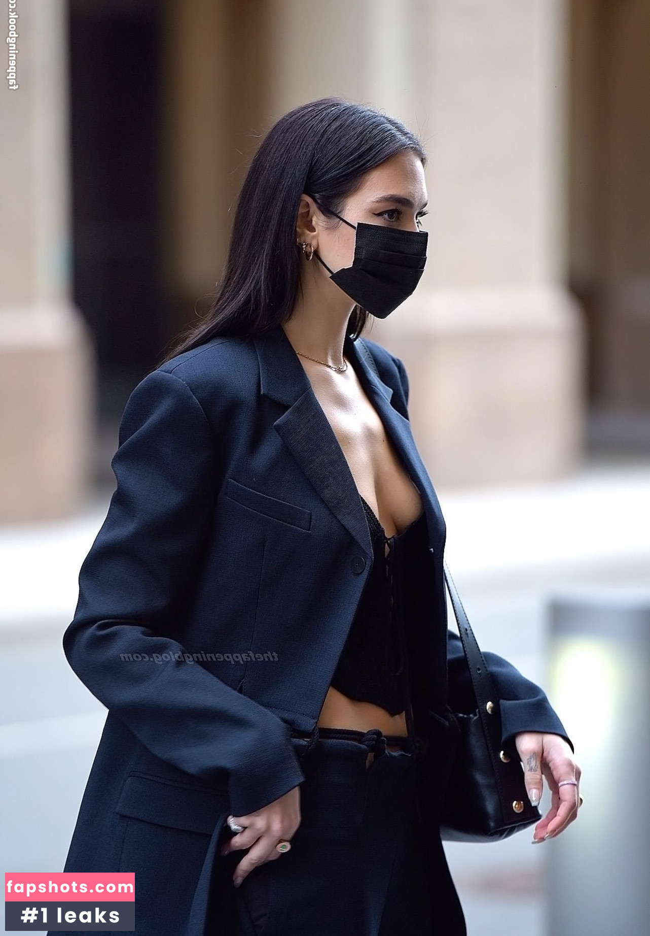 Dua Lipa gallery photo #5938