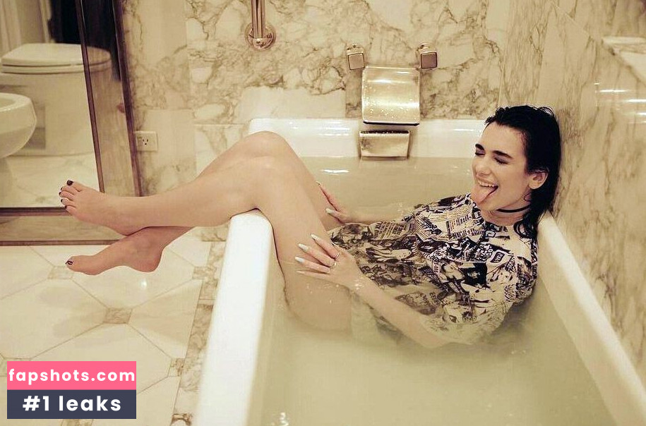 Dua Lipa gallery photo #5983