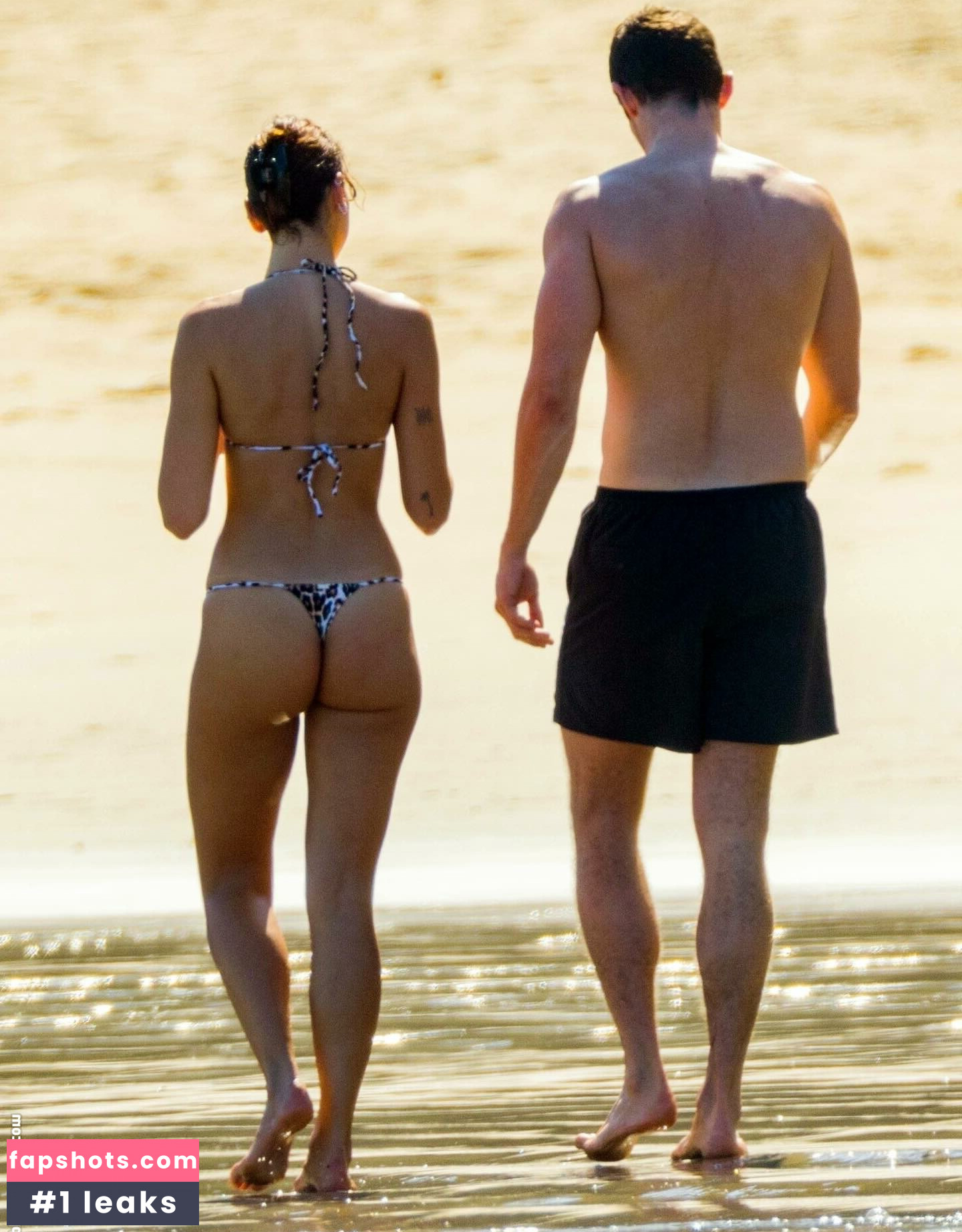 Dua Lipa Nude Leaks OnlyFans Photos #7 - LeakJerk