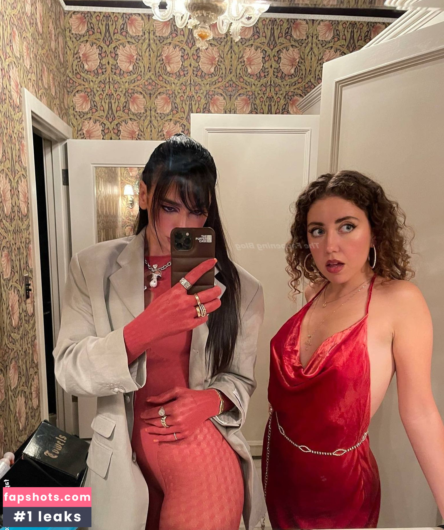 Dua Lipa gallery photo #6037