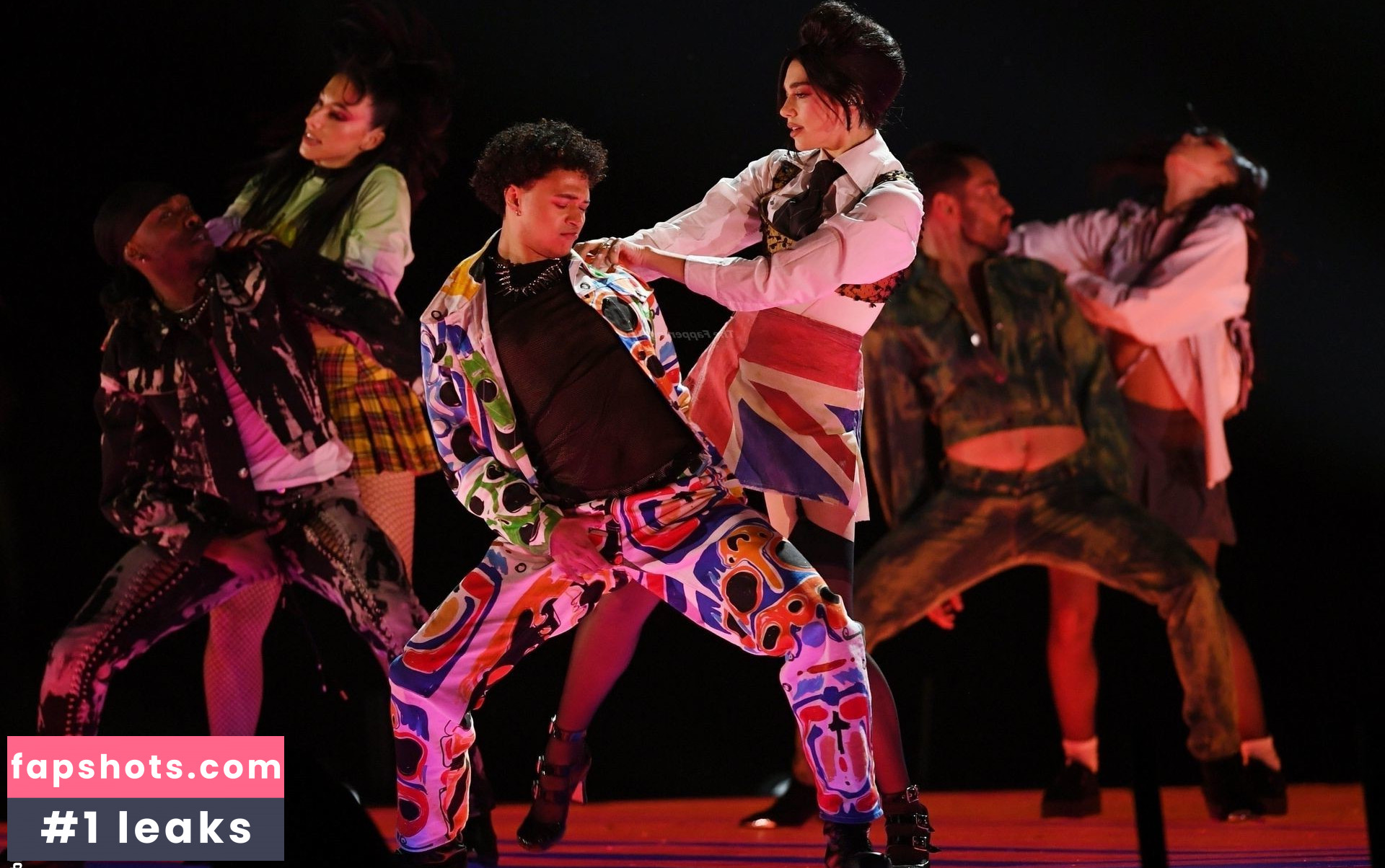 Dua Lipa gallery photo #6218