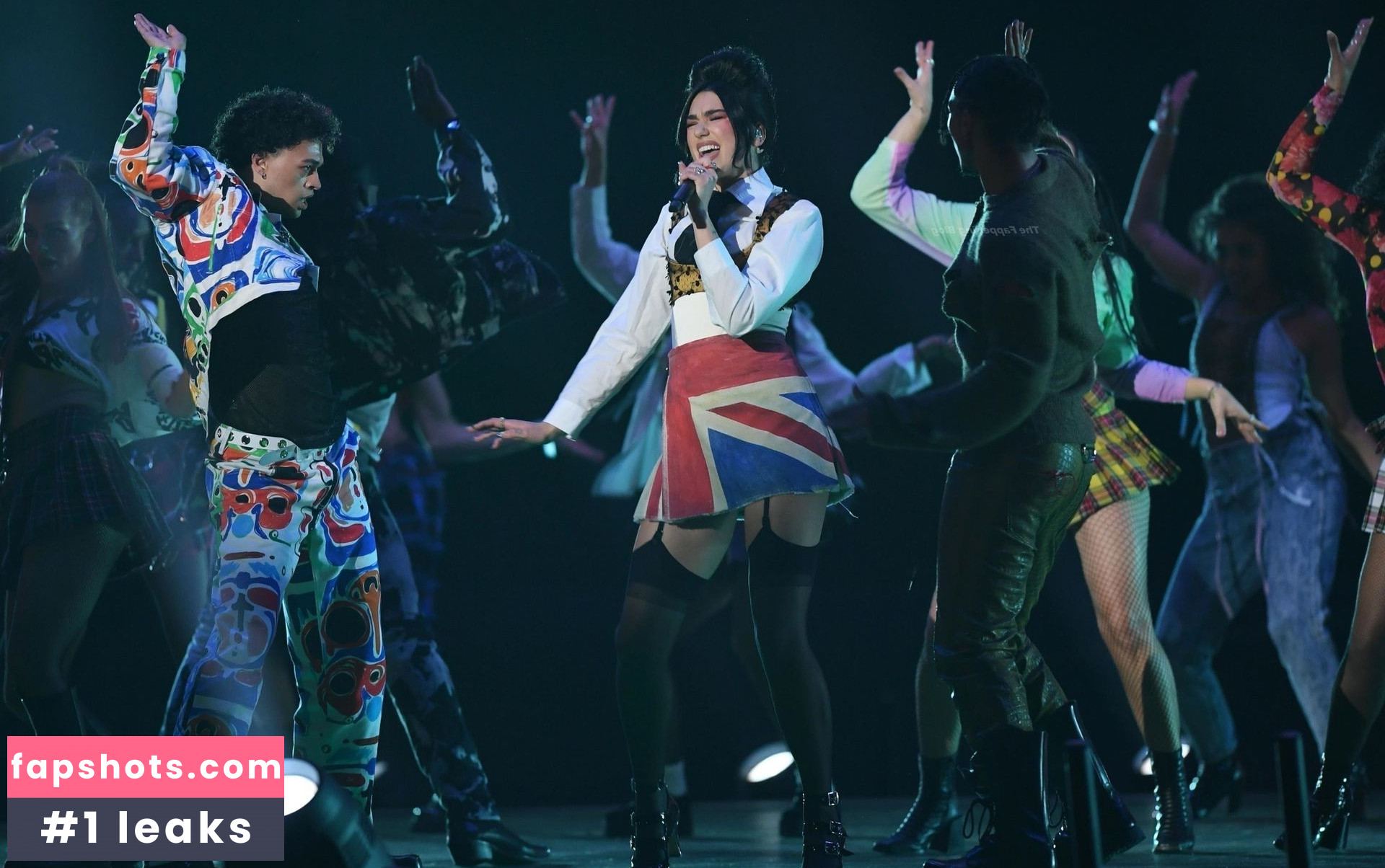 Dua Lipa gallery photo #6221