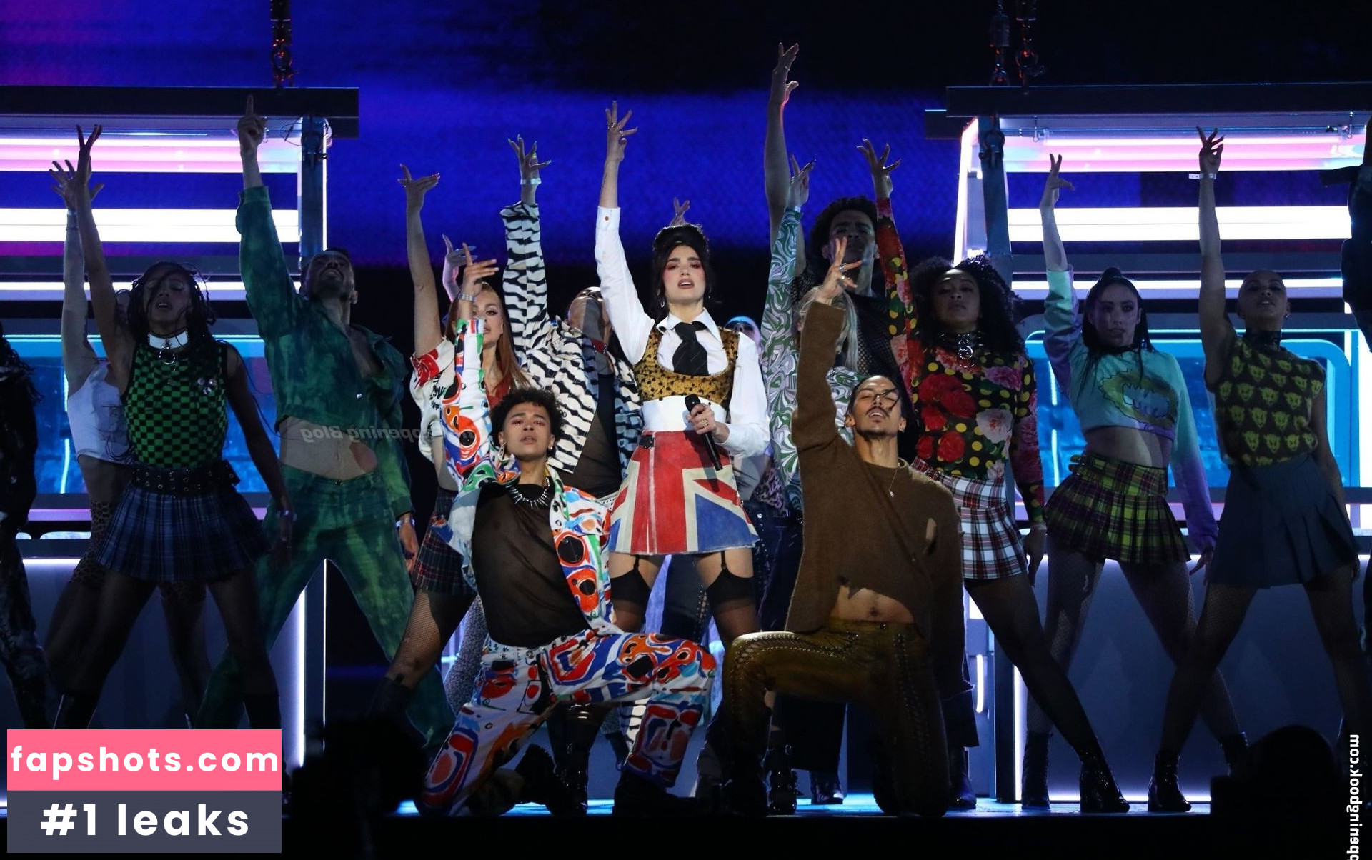 Dua Lipa gallery photo #6276