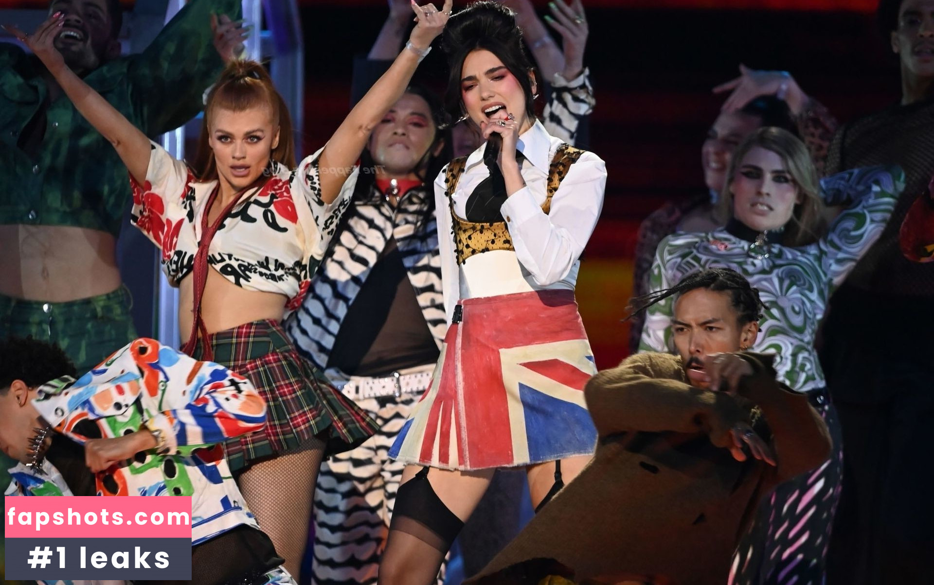 Dua Lipa gallery photo #6282