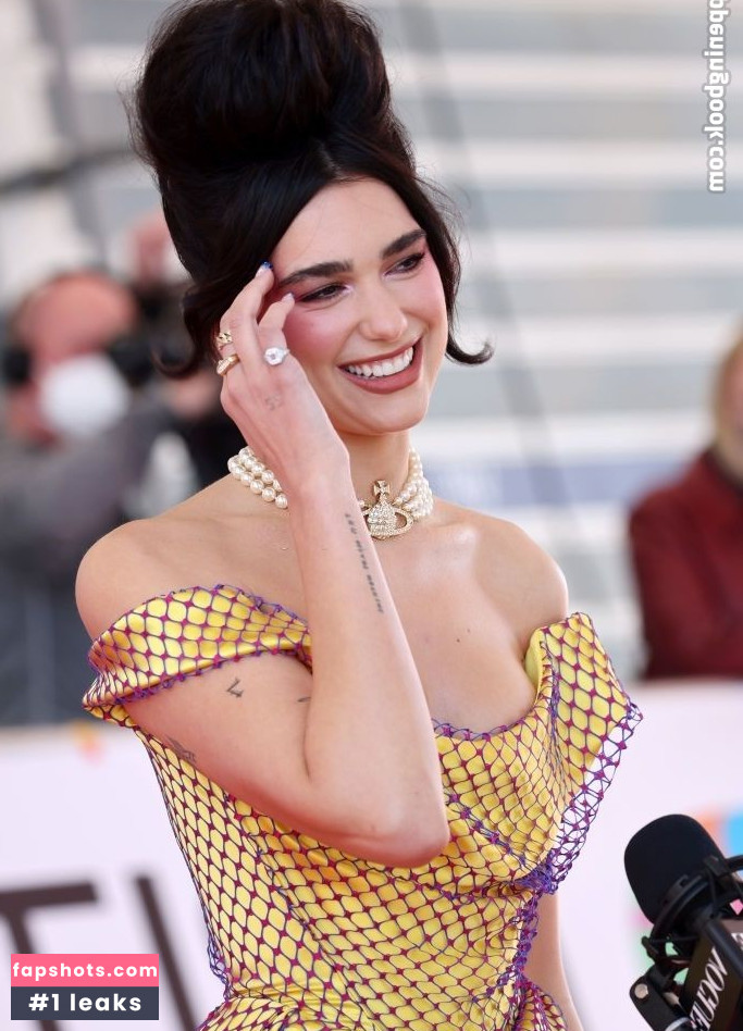 Dua Lipa gallery photo #6394