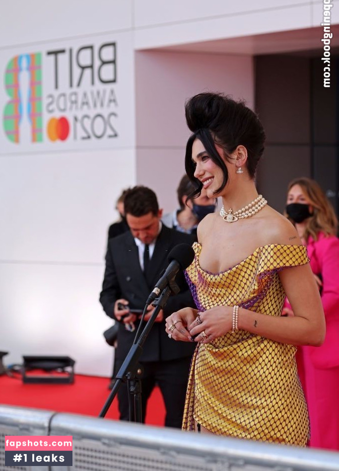 Dua Lipa gallery photo #6397