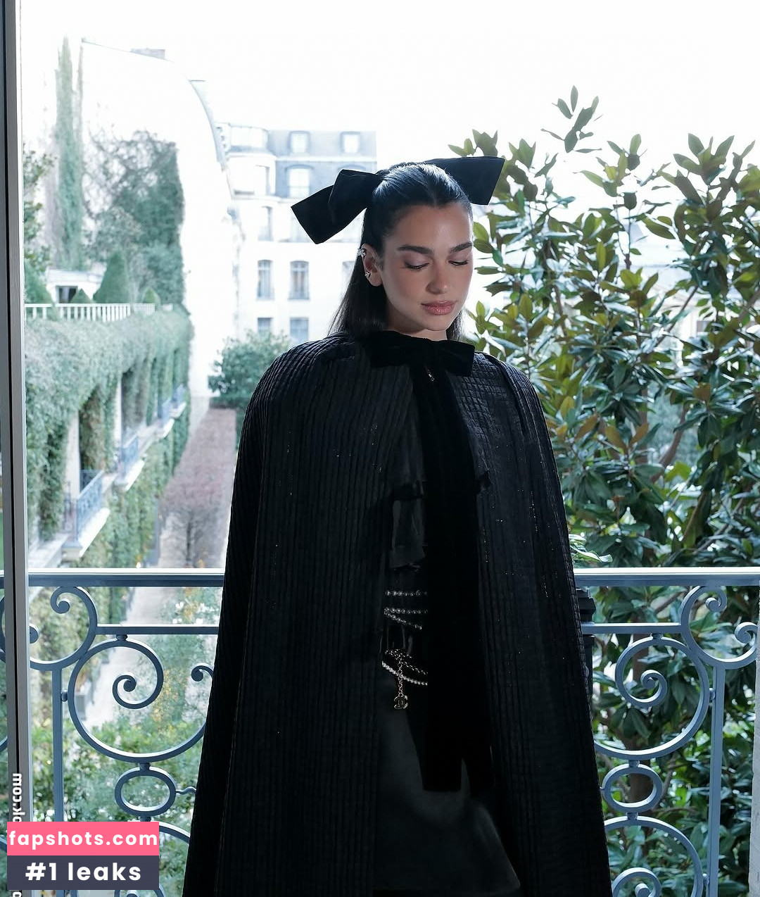 Dua Lipa gallery photo #641